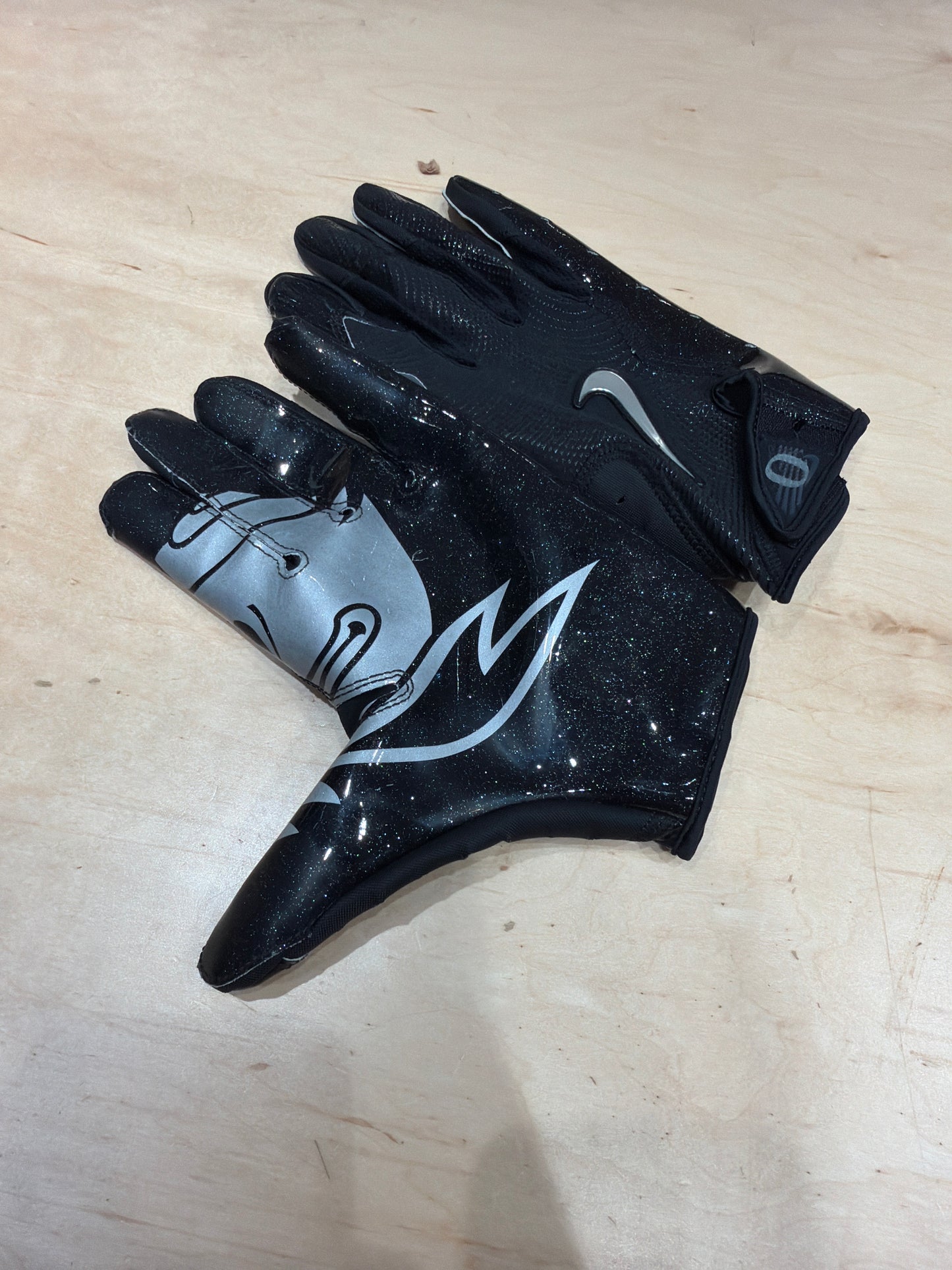 Oregon Team Issued Gloves (XL)