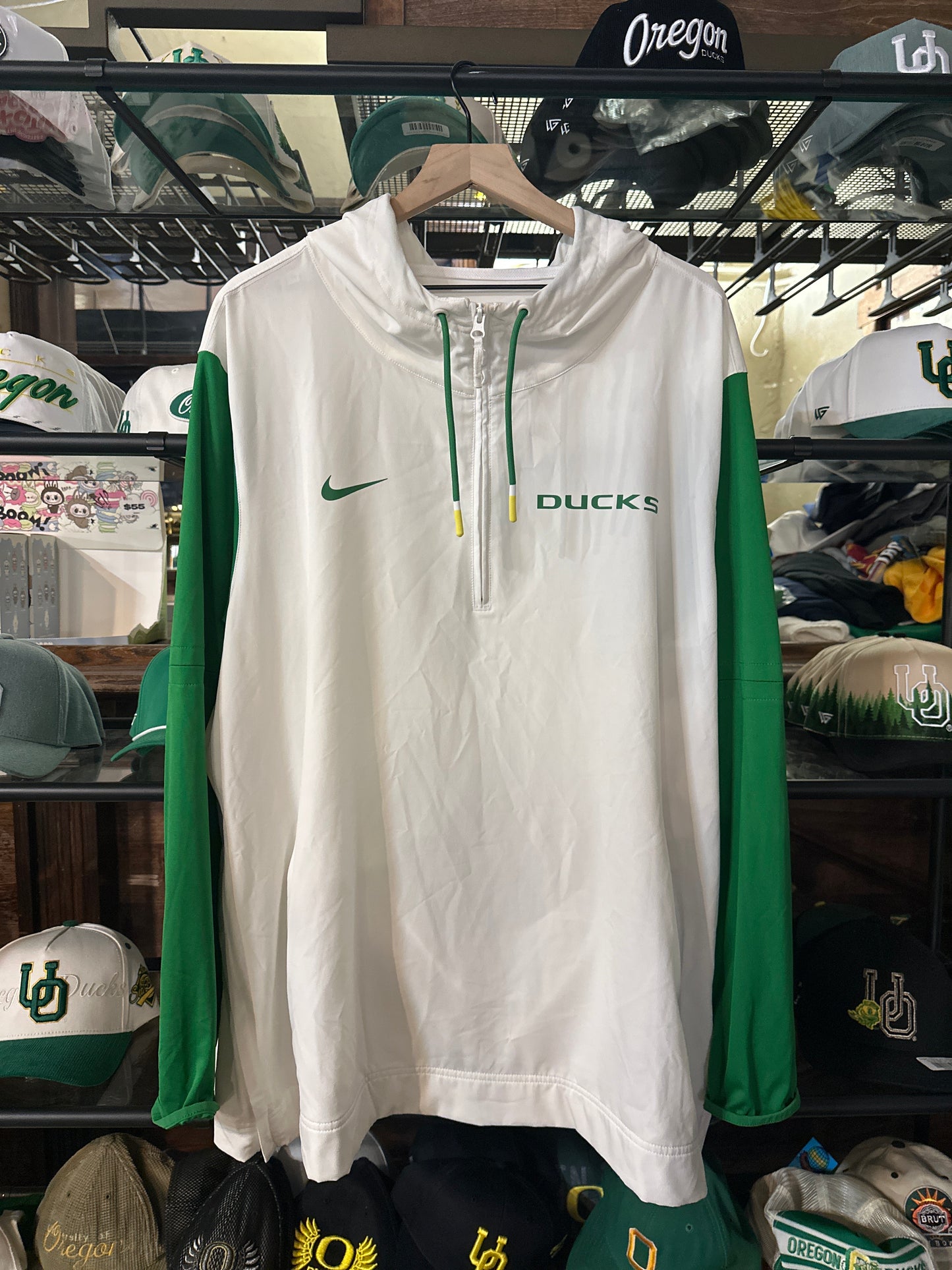 Oregon Player Issued Jacket(XXL)