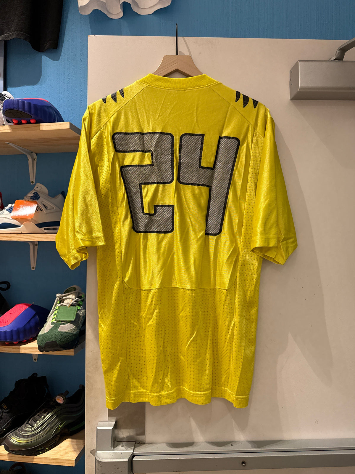 Nike Oregon Ducks Jersey #24 (S)