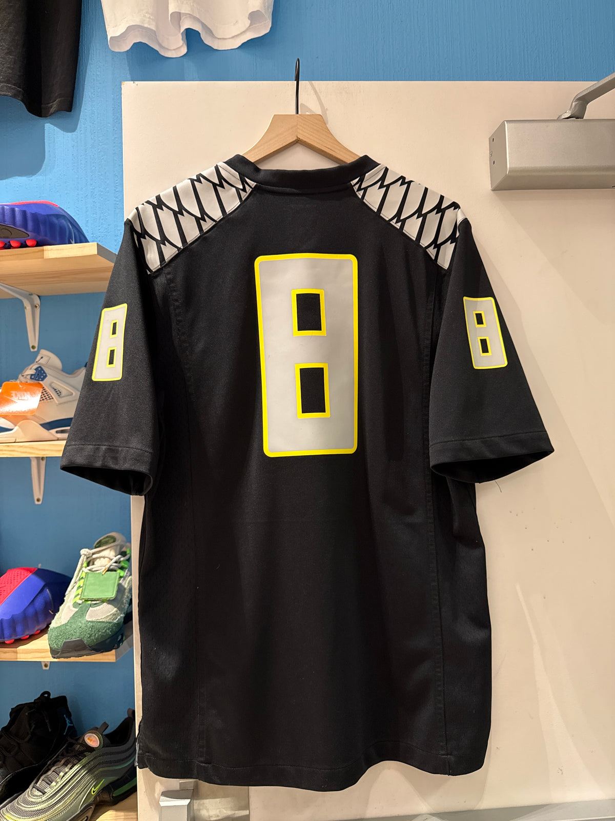 Nike Oregon Ducks Jersey #8 (M)