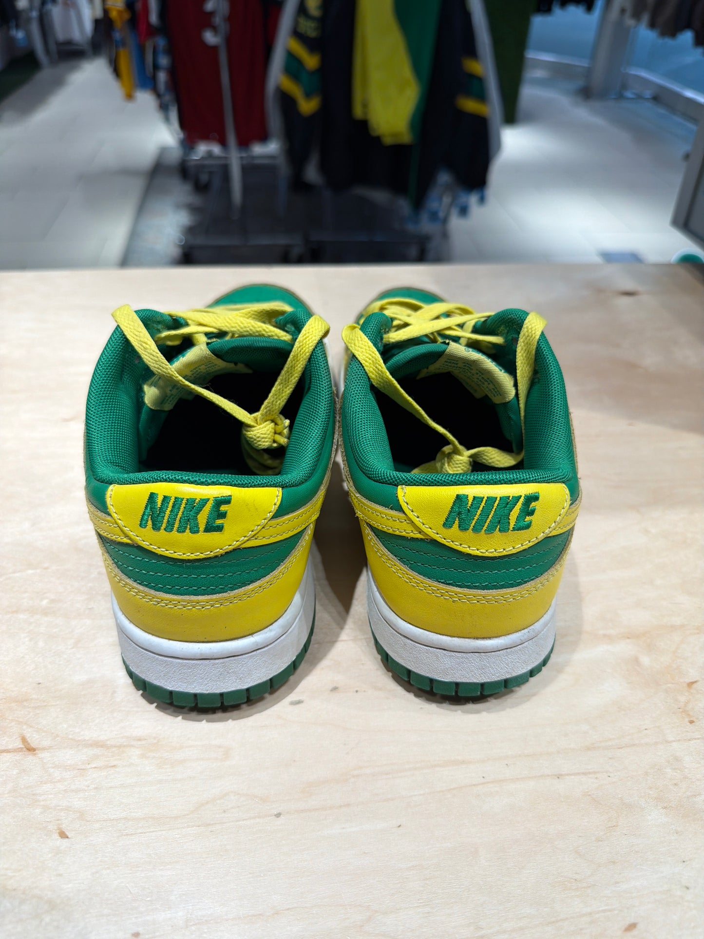 Dunk Low Green/ Yellow (Size 8)