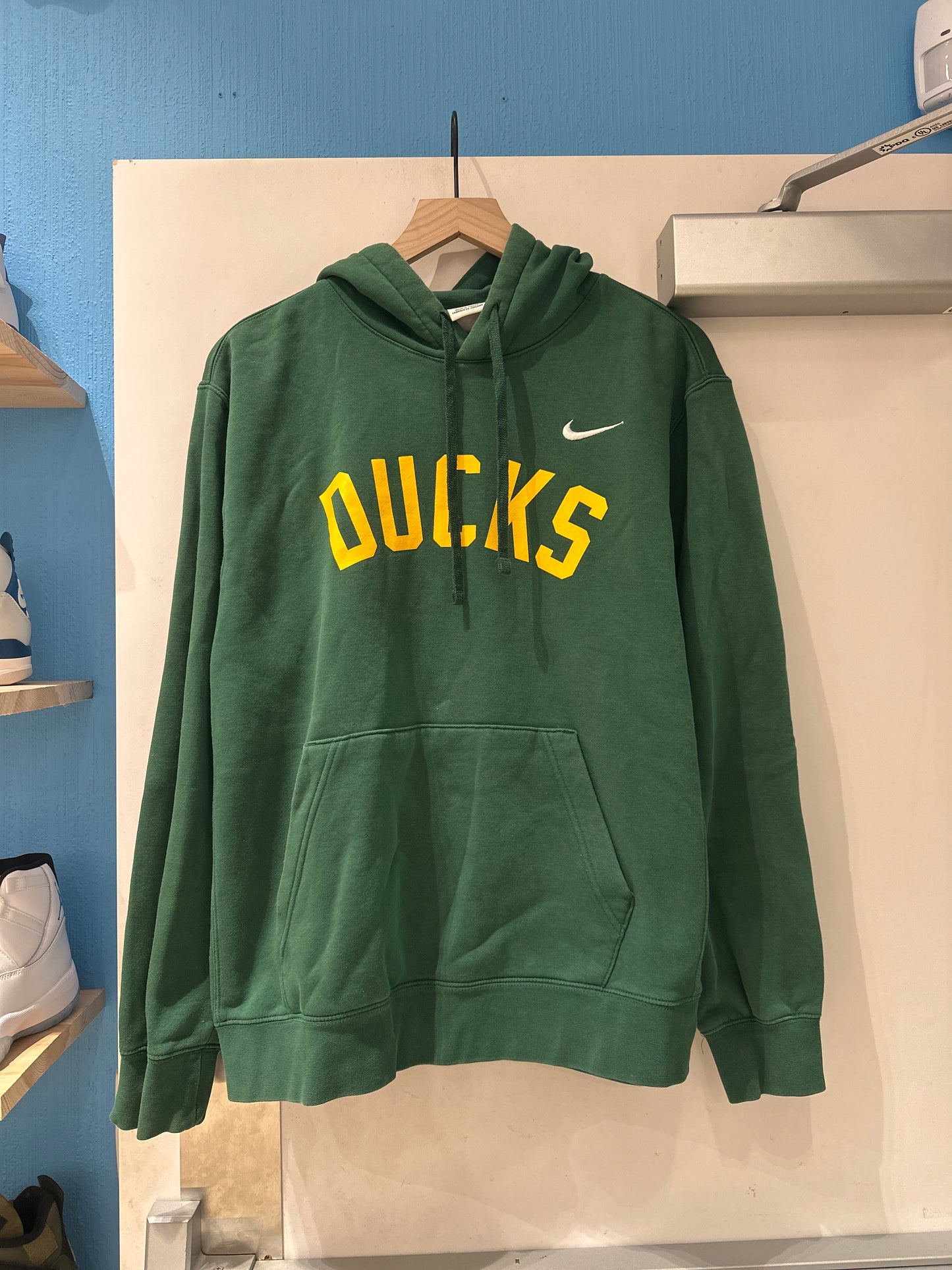 Oregon Baseball Team Issued Hoodie(L)