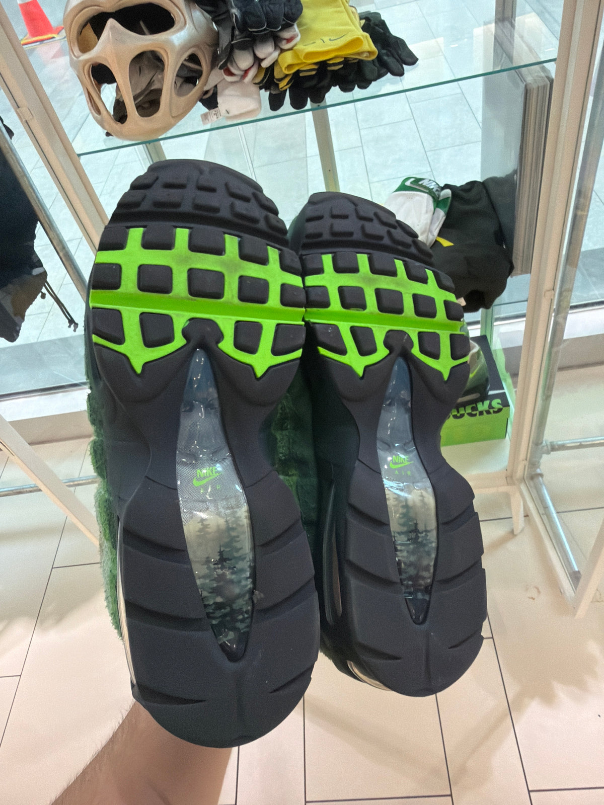 DOAF AirMax 95 (Size 11) Lightly Worn with Box