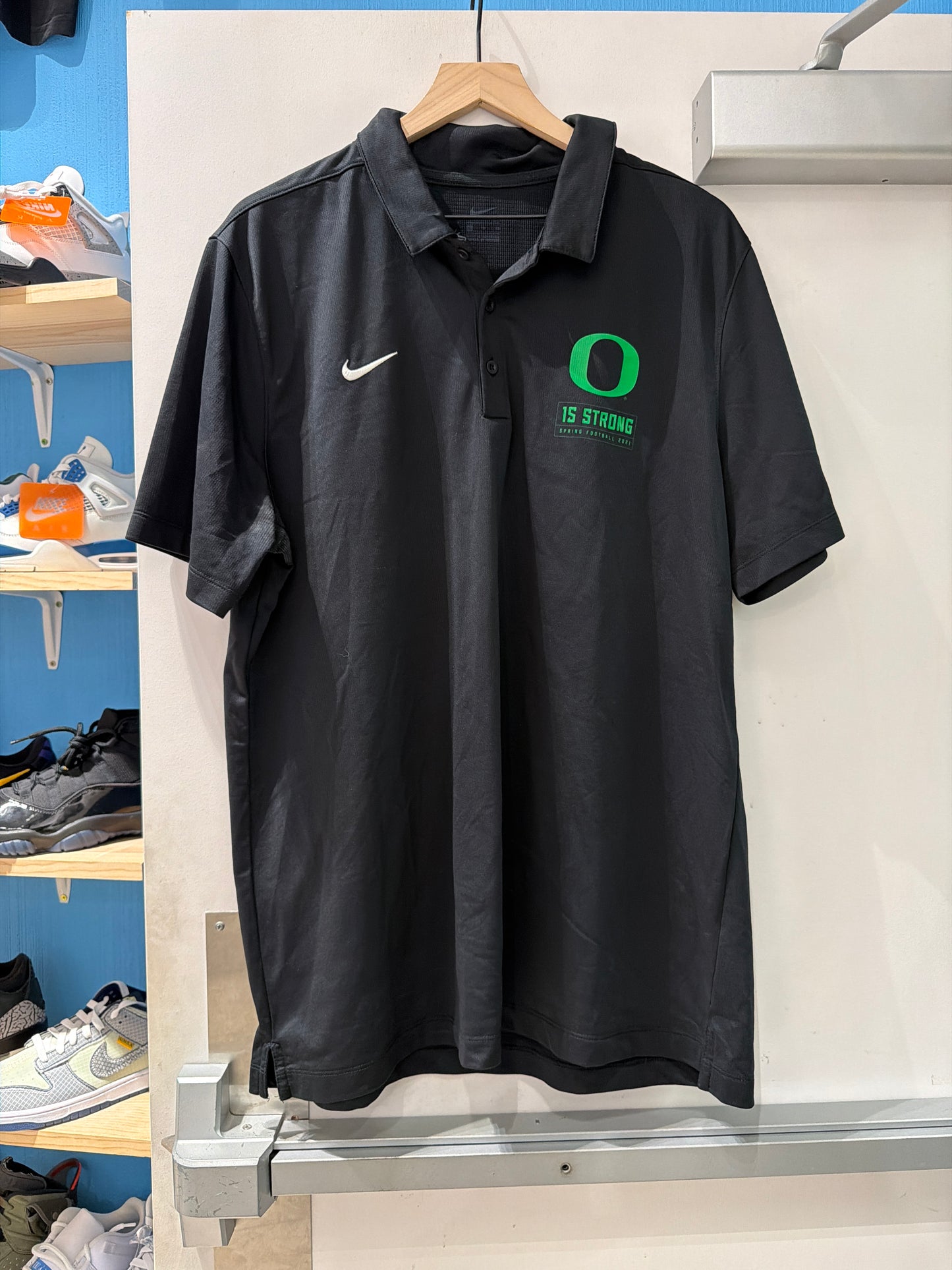 Oregon Football Team Issued Polo (XL)