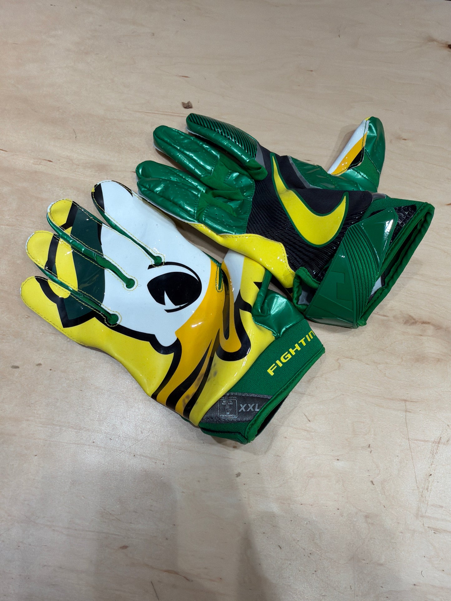 Oregon Team Issued Gloves (2XL)
