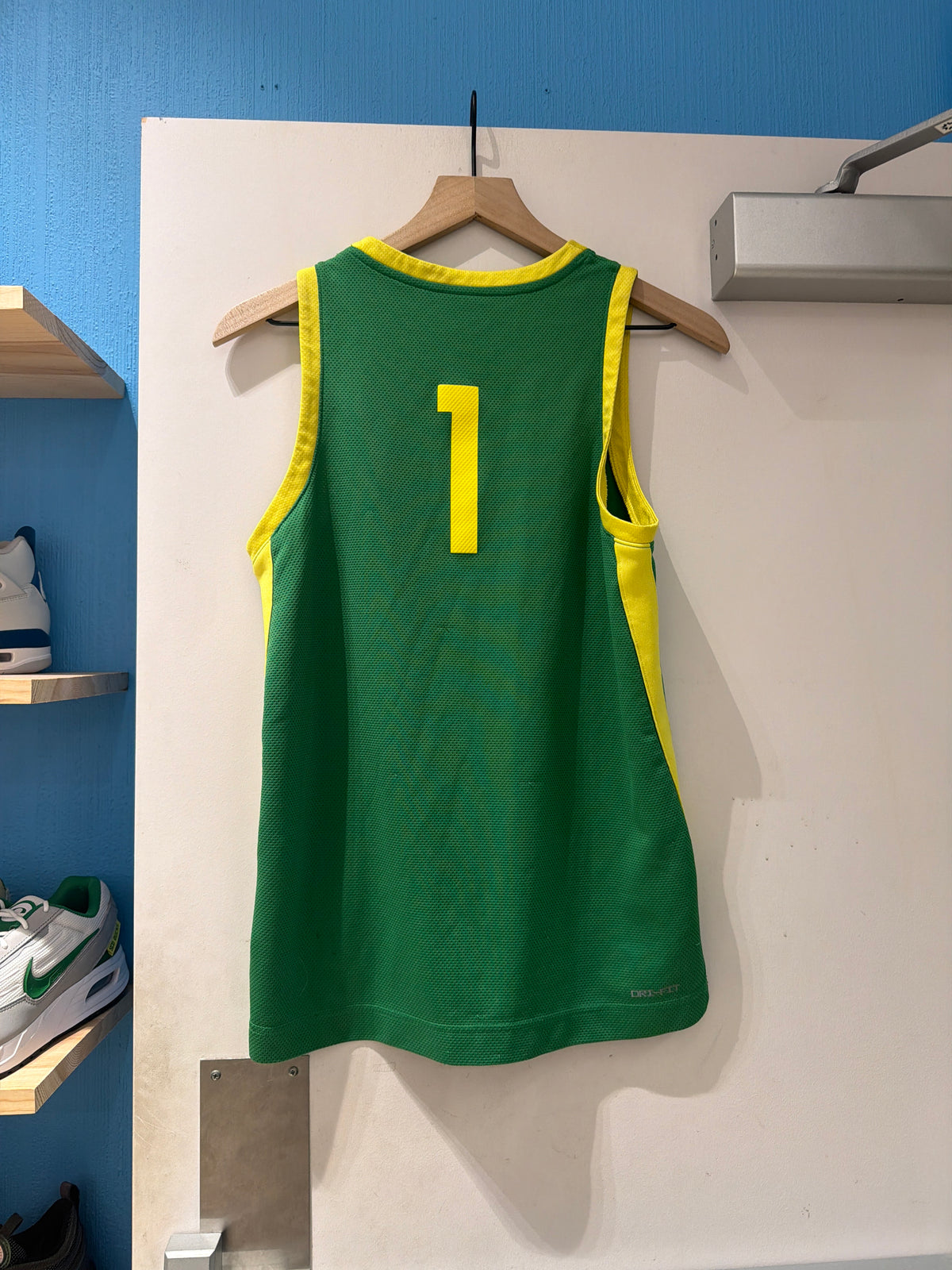 Oregon Basketball Jersey #1 (Youth XL)