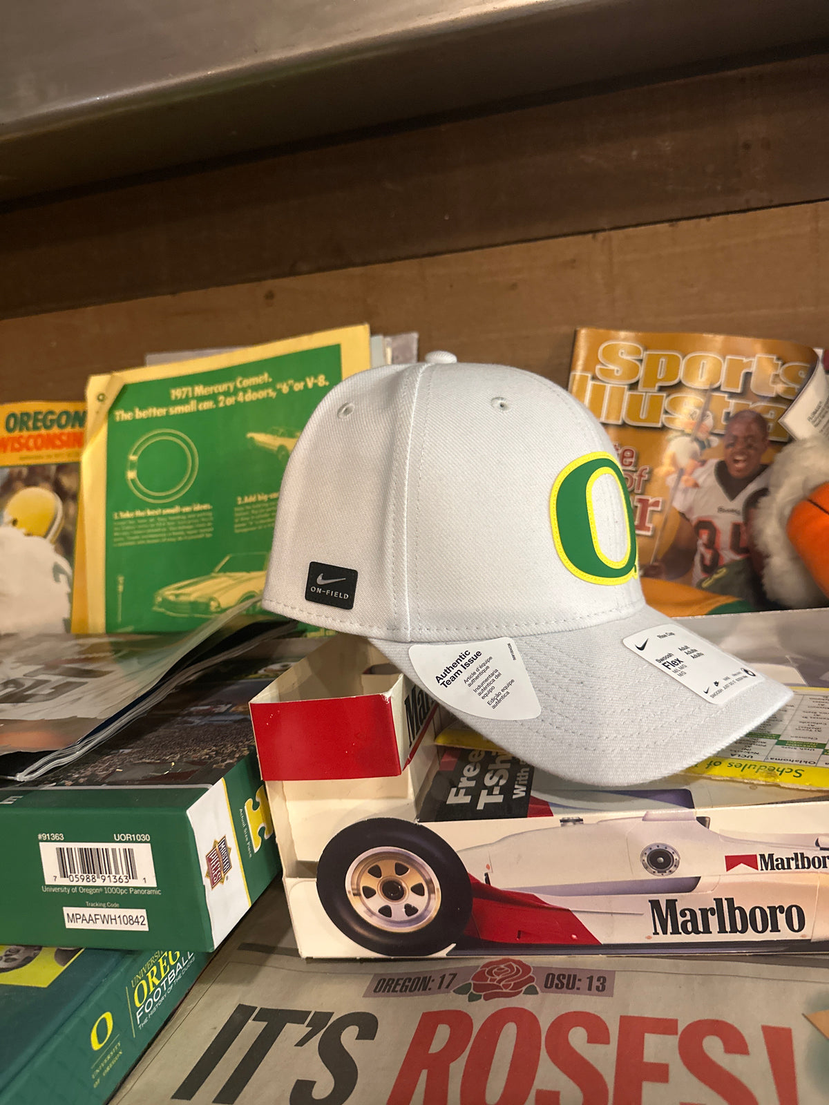 Oregon Team Issued Hat(M/L)