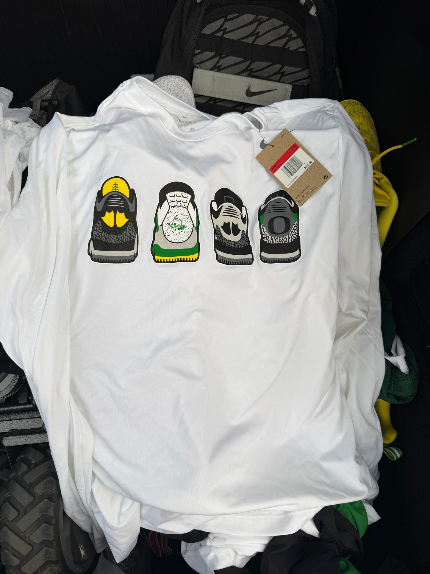 Oregon Jordan Tee New (Large)