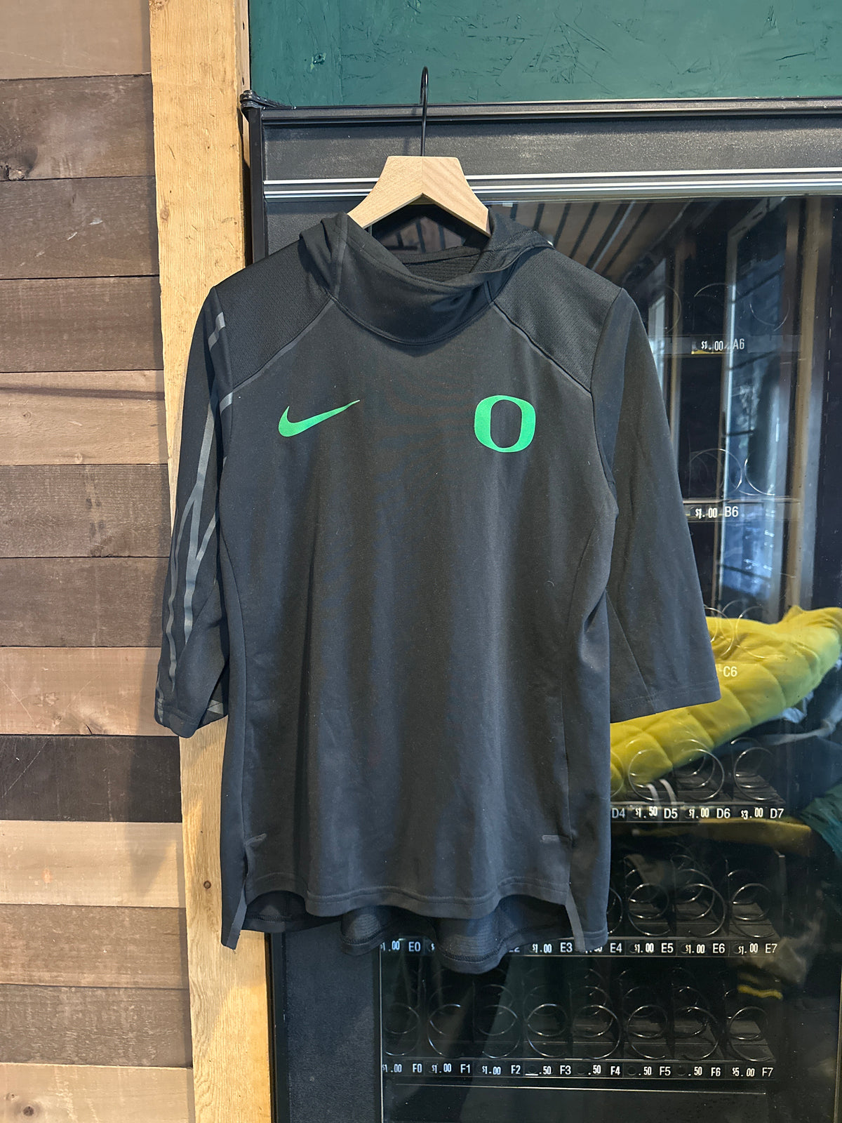 Oregon Nike Short Sleeve With Hoodie(Women’s L)
