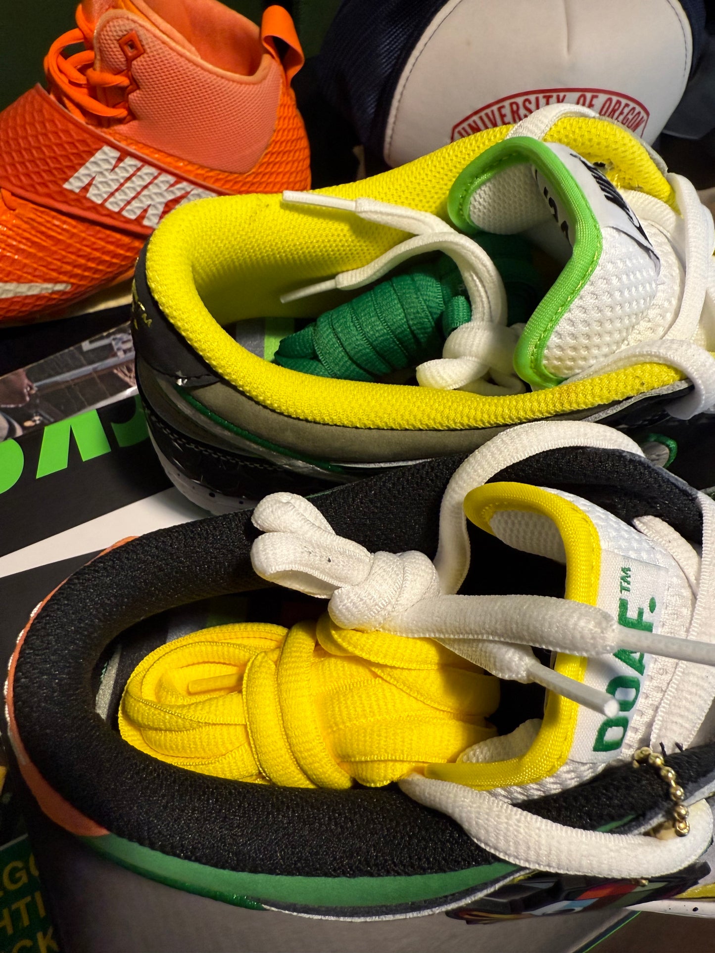 Oregon What The Doaf Dunk Size 11.5 New