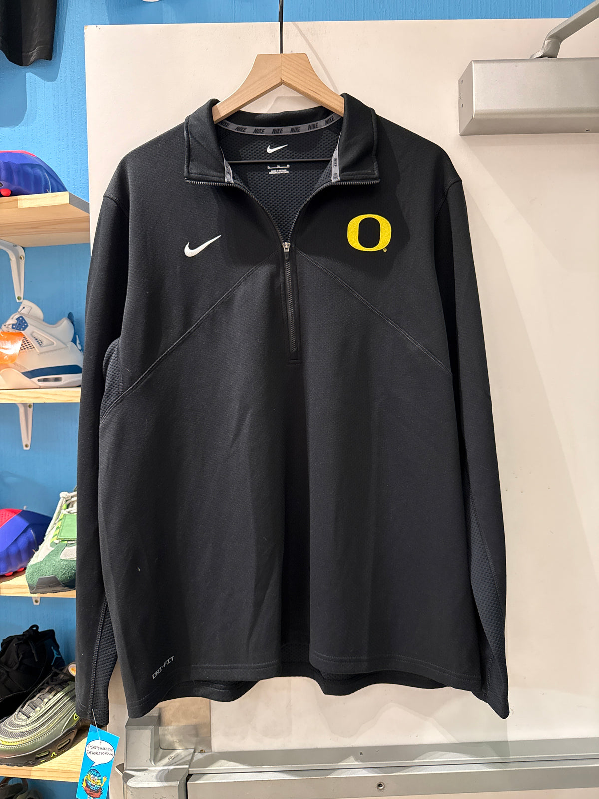 Nike Oregon Ducks Q-Zip (XL)