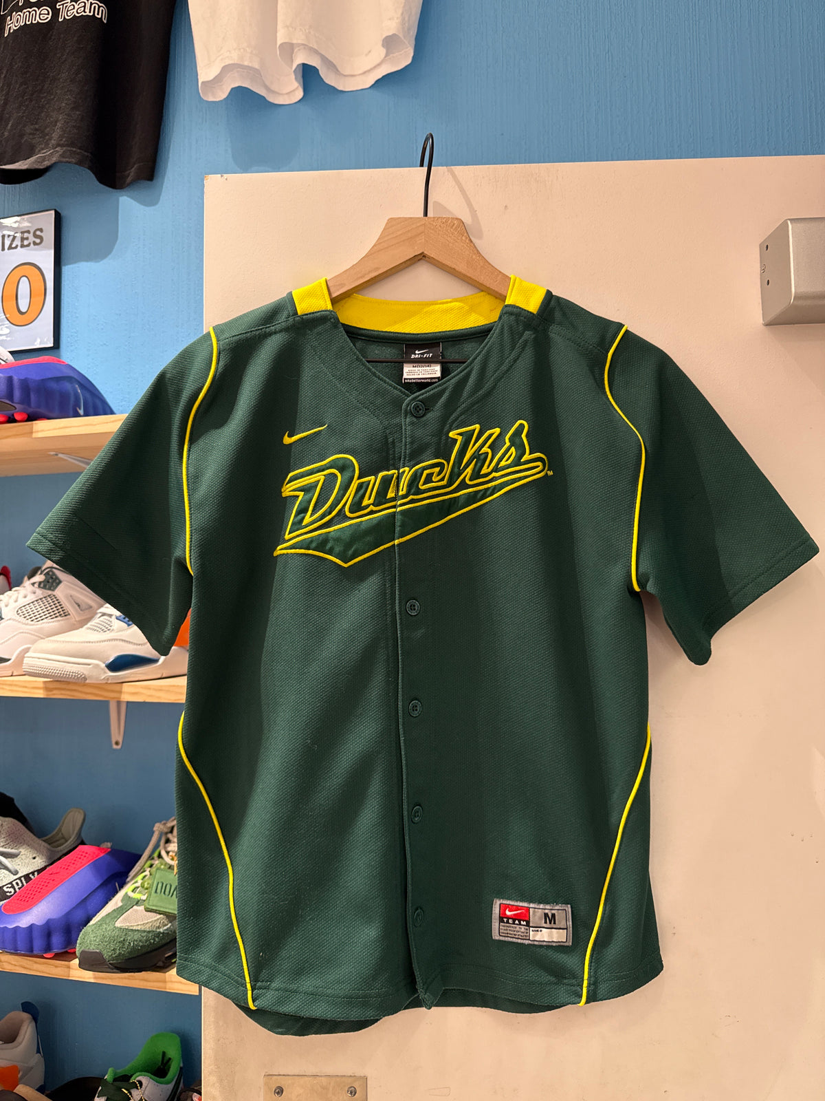 Oregon Ducks Jersey (Youth M)