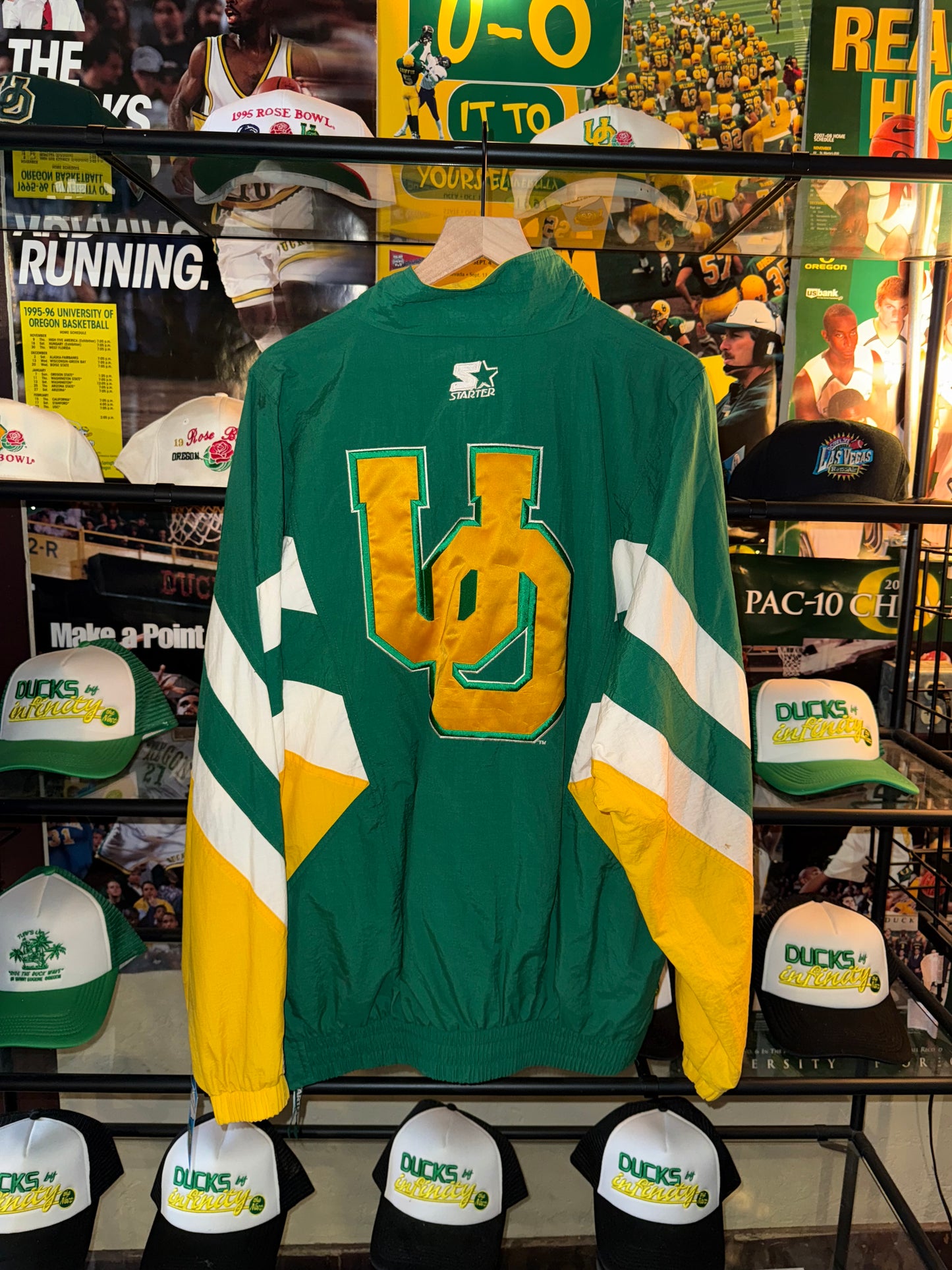 90’s Oregon Ducks Starter Windbreaker