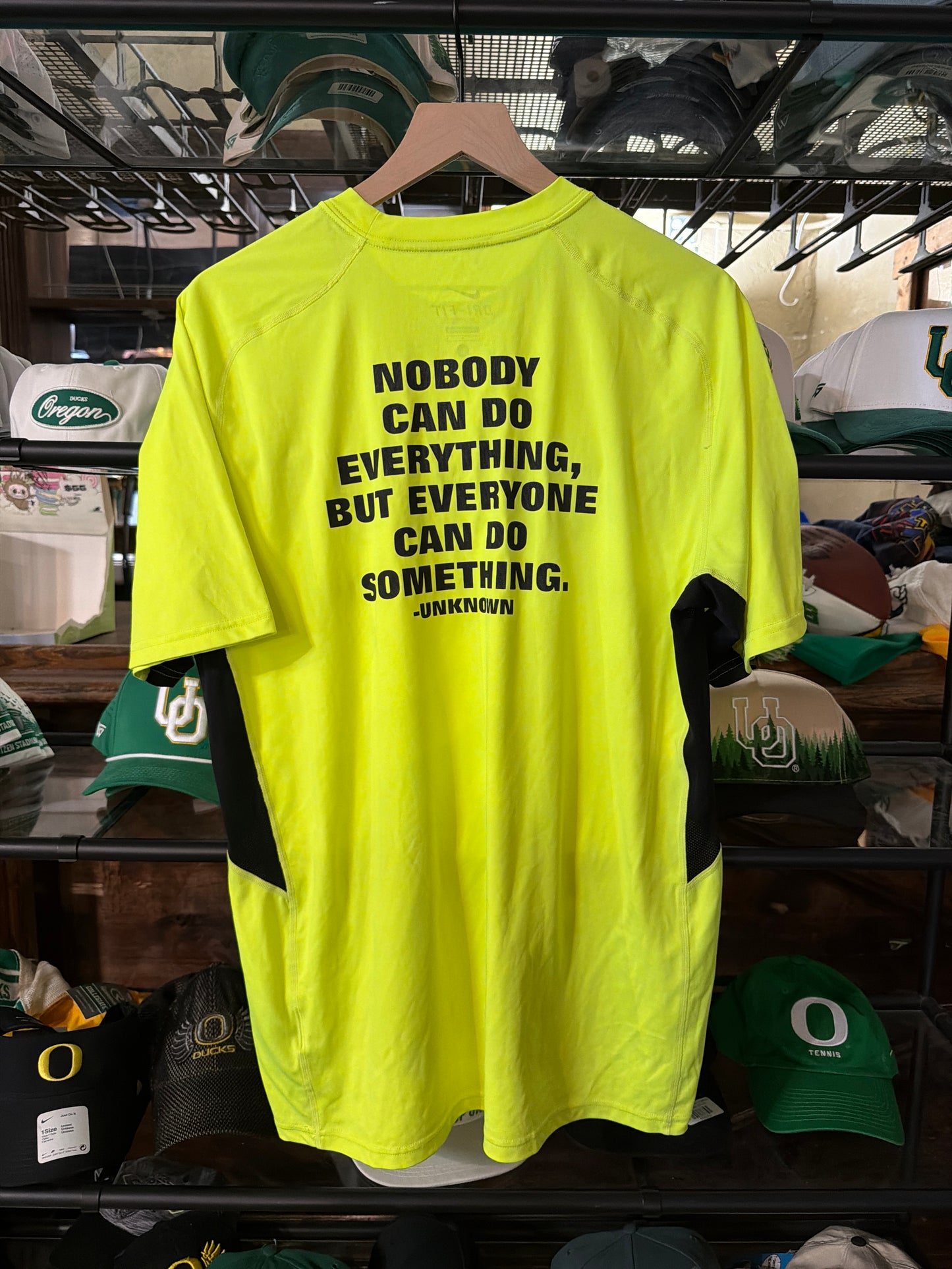 Oregon Team Issued Heroes Tee (Large)