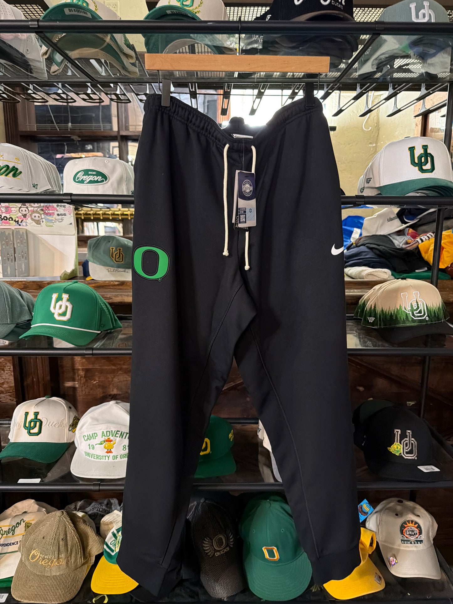 Oregon Team Issued Sweats New (2XL)