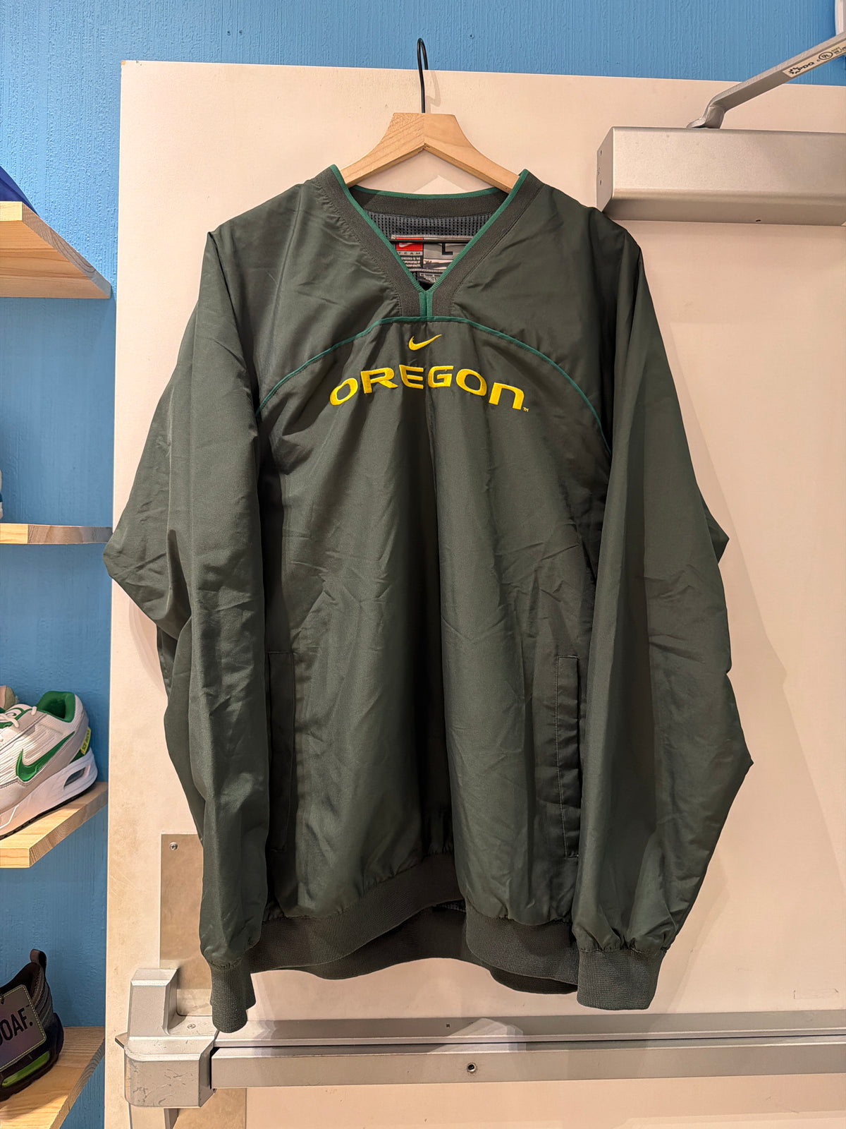 Oregon Nike Windbreaker (Large)