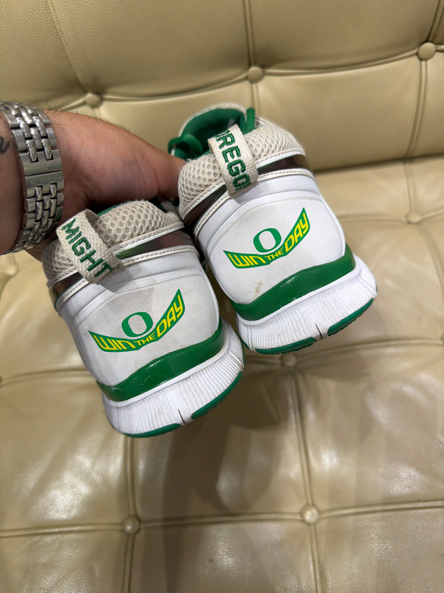 Oregon RARE Team Issued Trainer Promo Sample (Size 11)