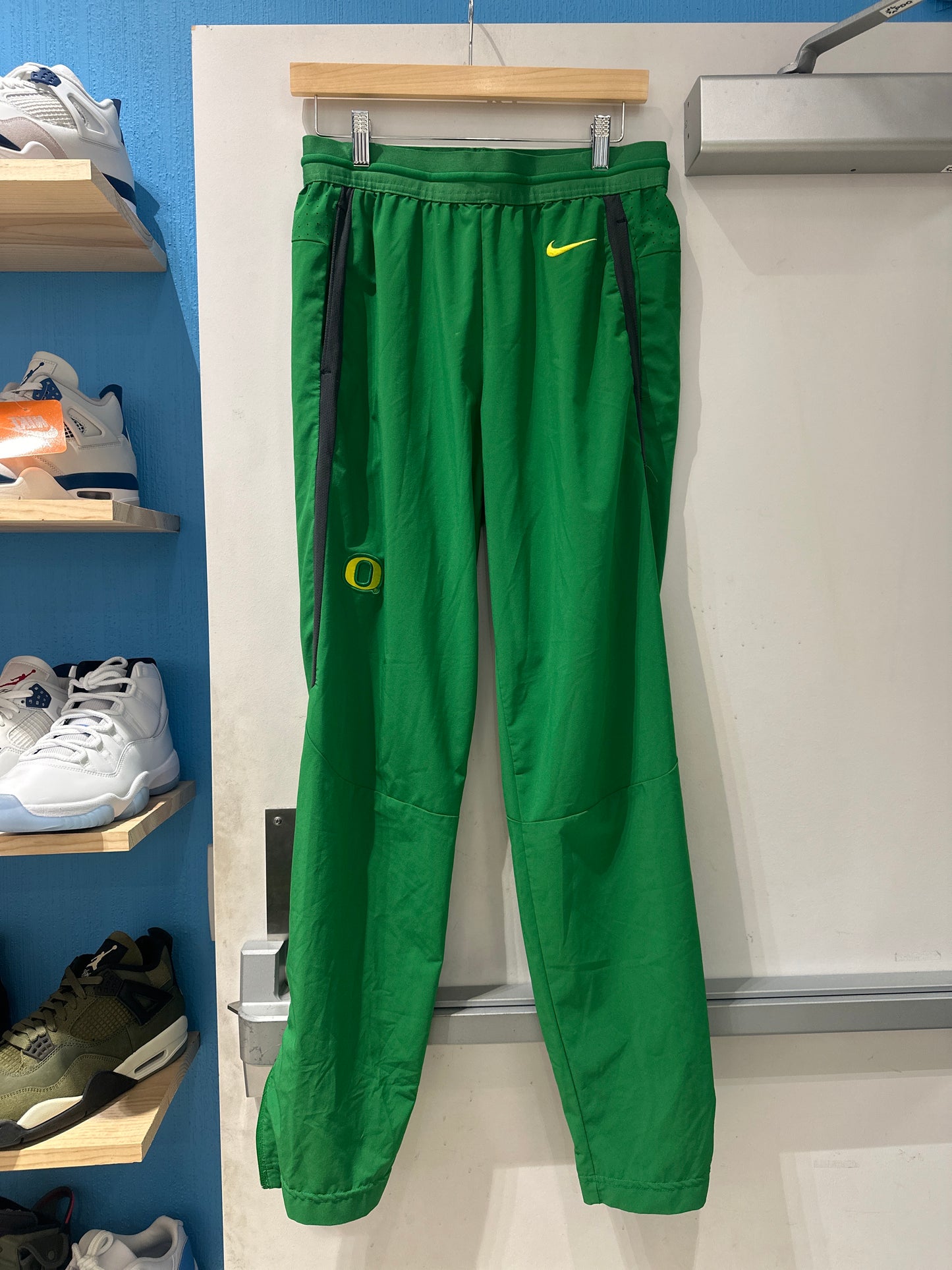 Oregon Team Issued Pants(M)