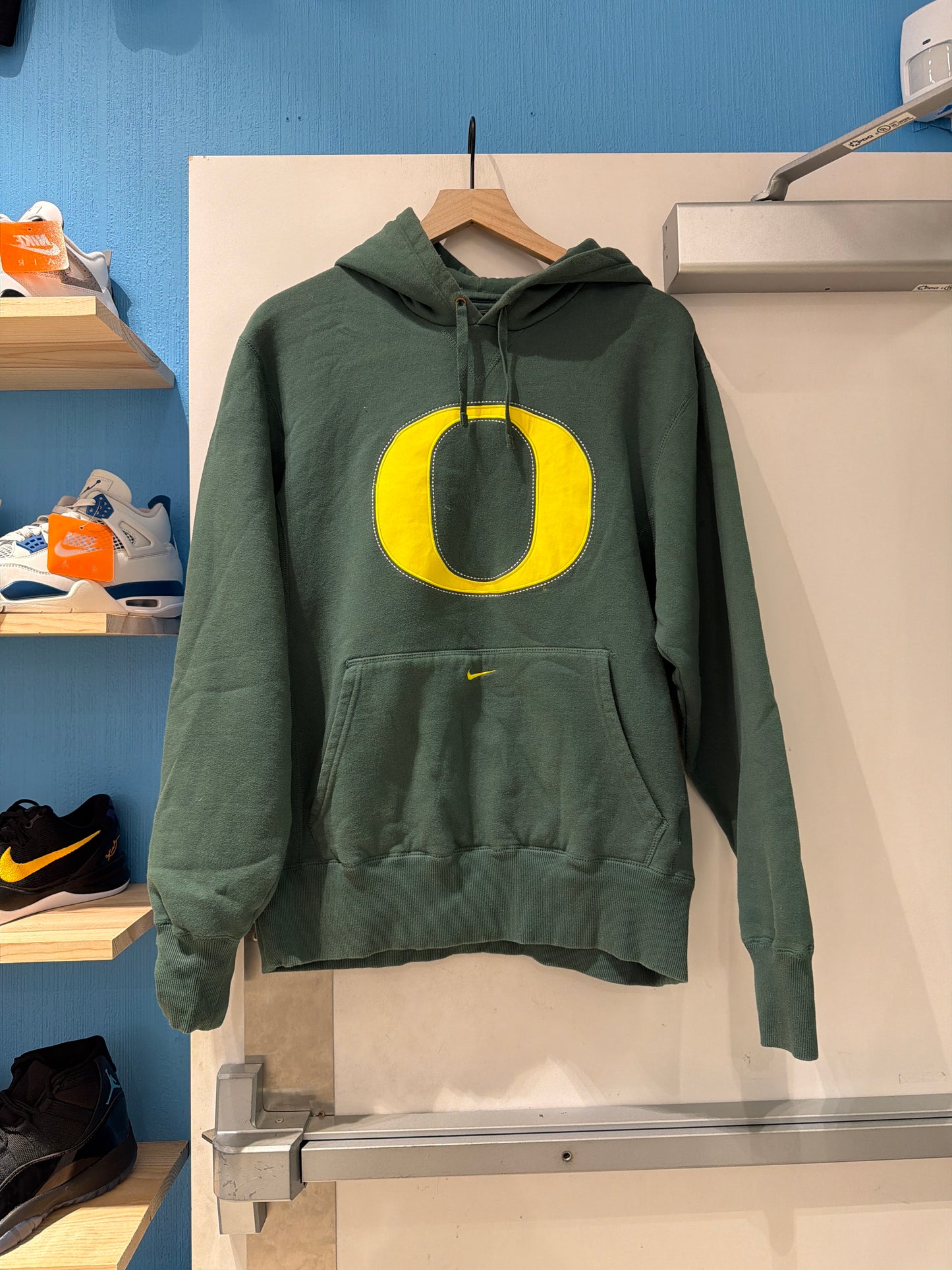 Oregon Nike Hoodie (M)