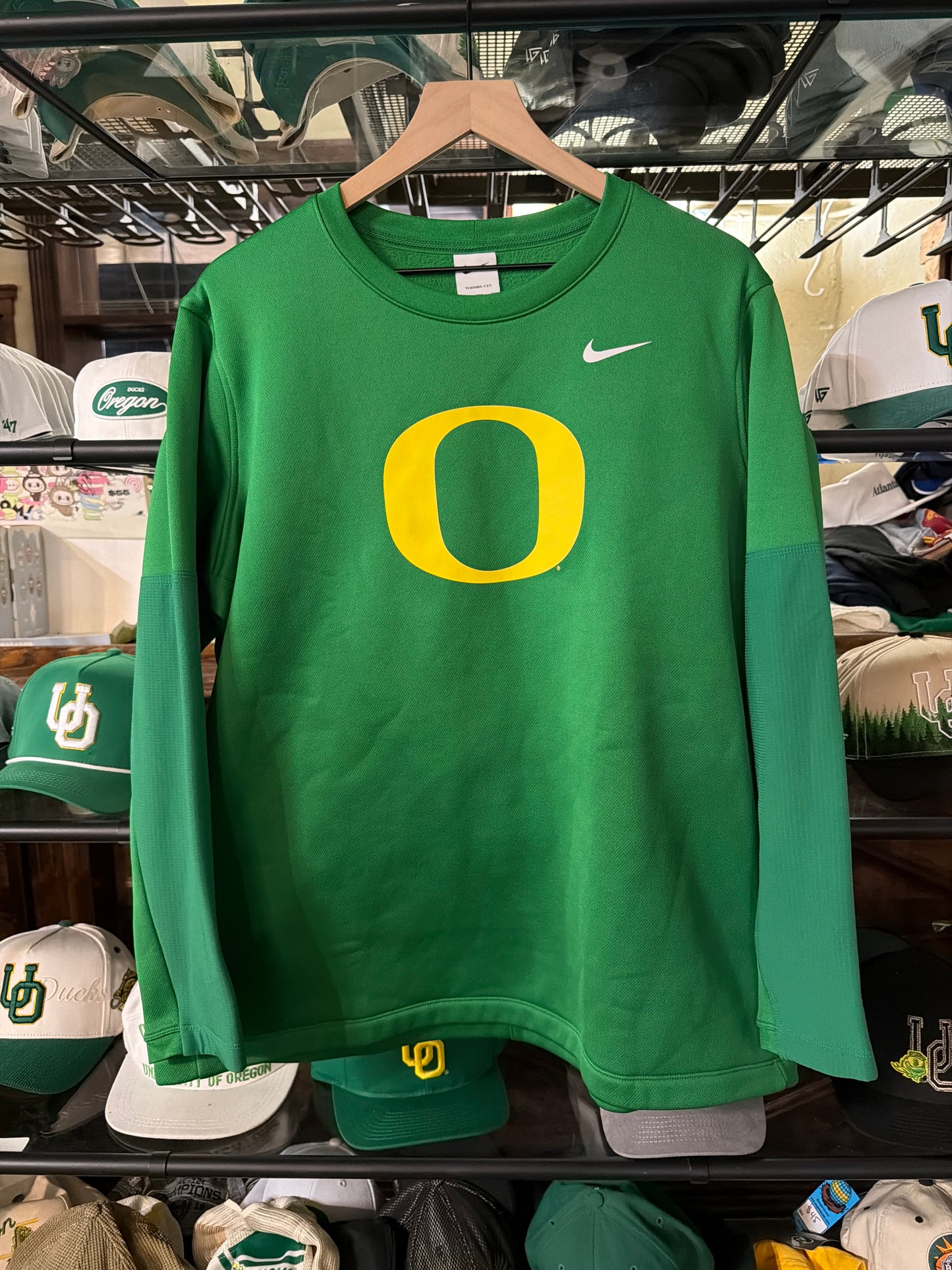 Oregon Team Issued Sweater (L)