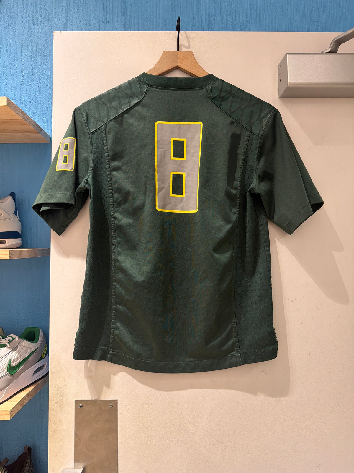 Oregon Jersey #8 Mariota (Youth M)