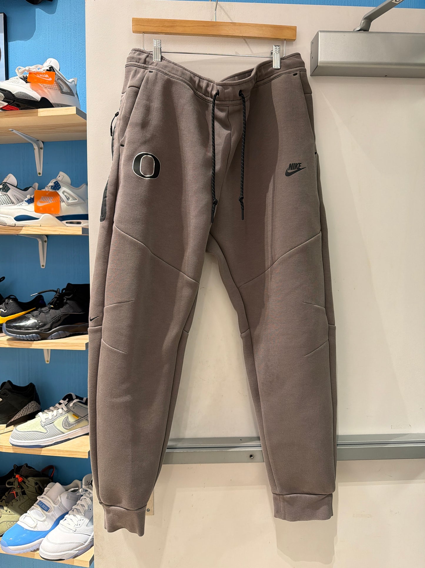 Oregon CFP Rare Nike Tech Sweats (2XL)