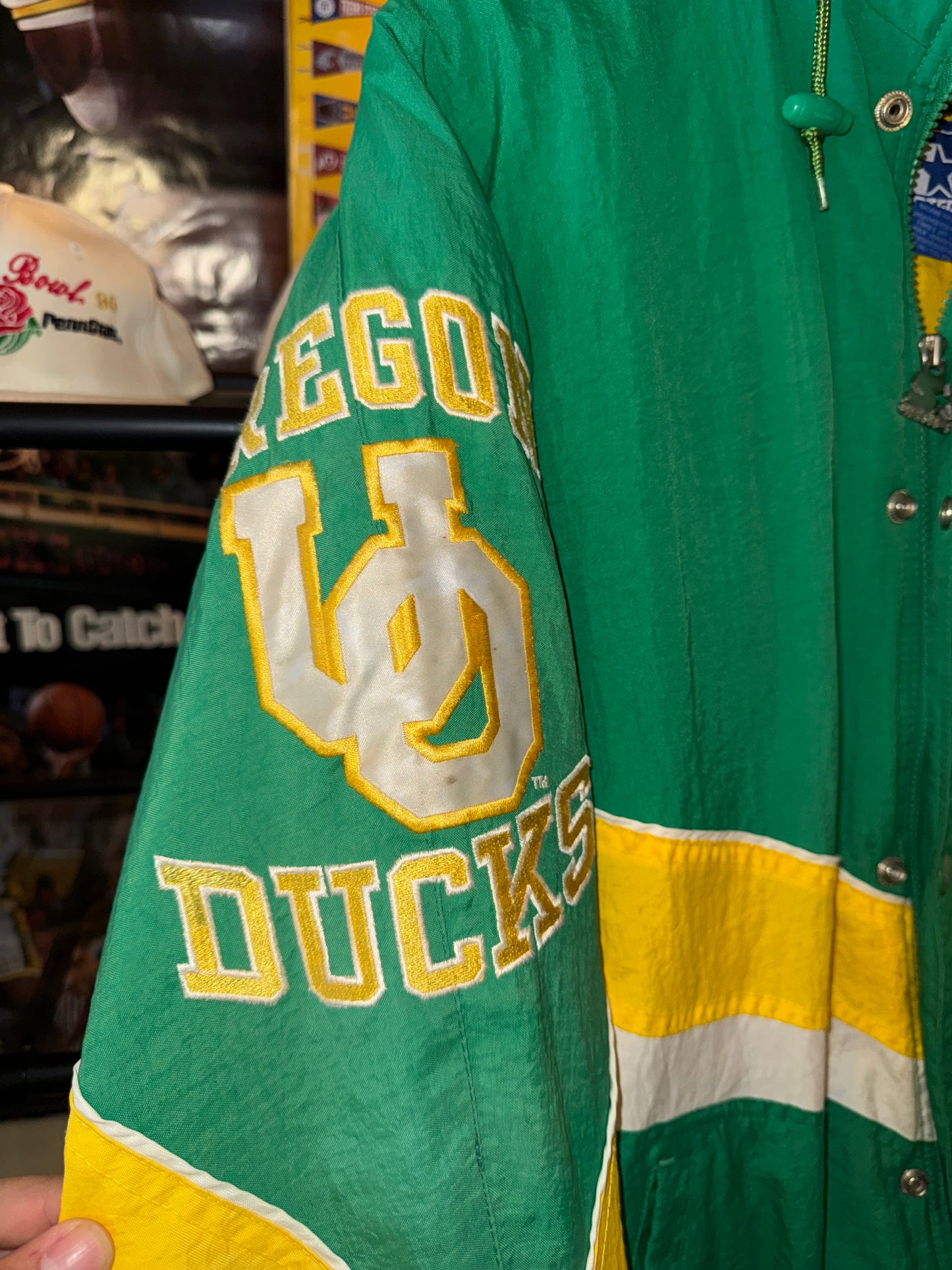 90’s Oregon Ducks Starter Puffy Jacket