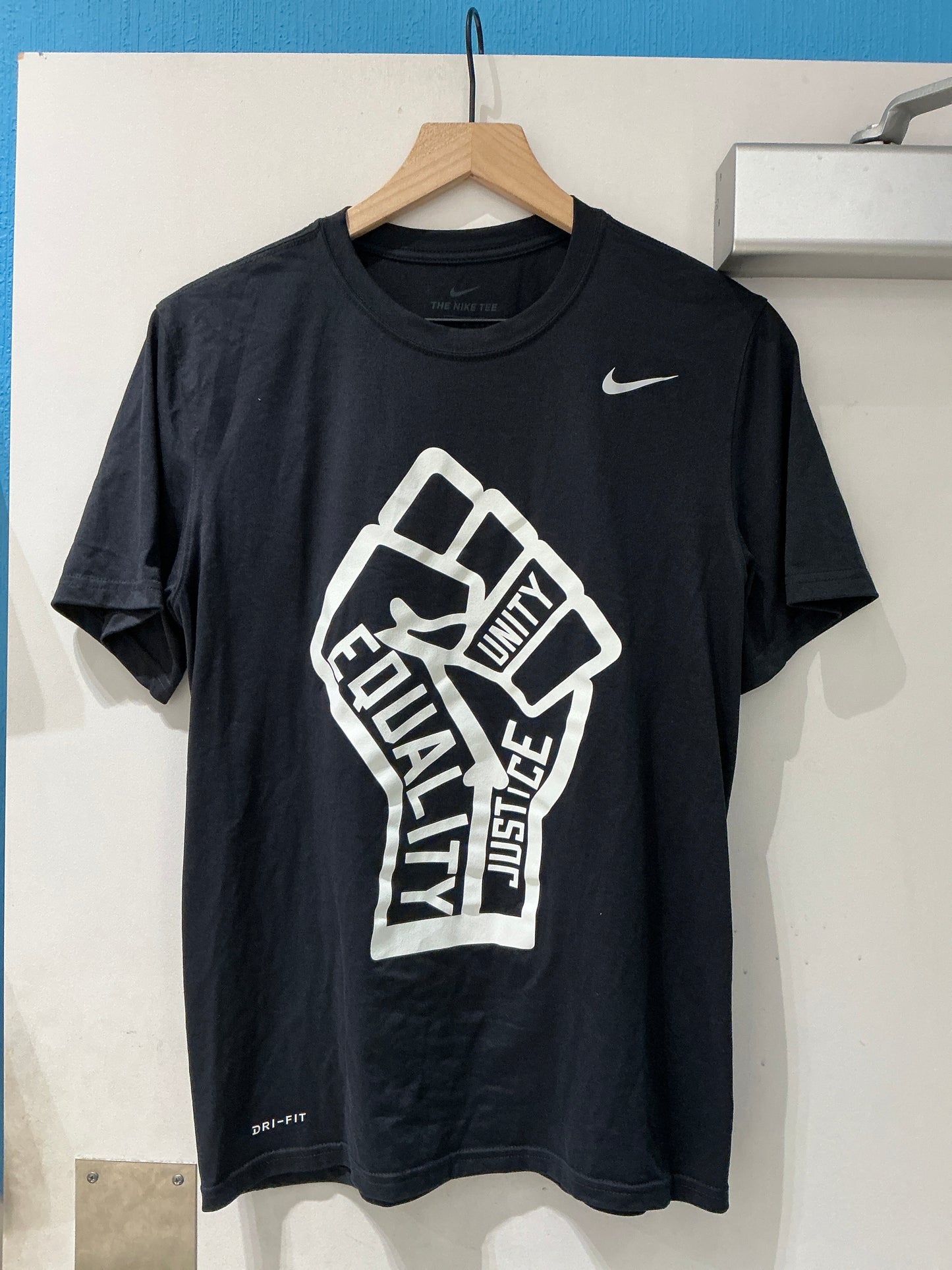 Oregon Team Issued Nike “Equality, Unity, Justice” Tee (Medium)