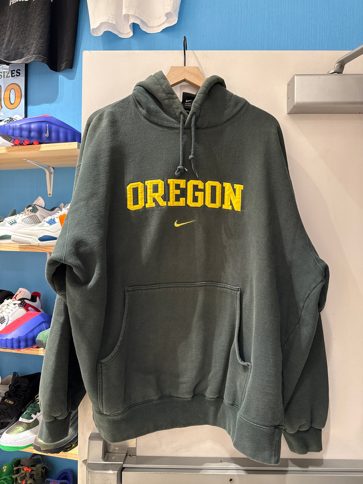 Nike Oregon Ducks Hoodie (XXL)