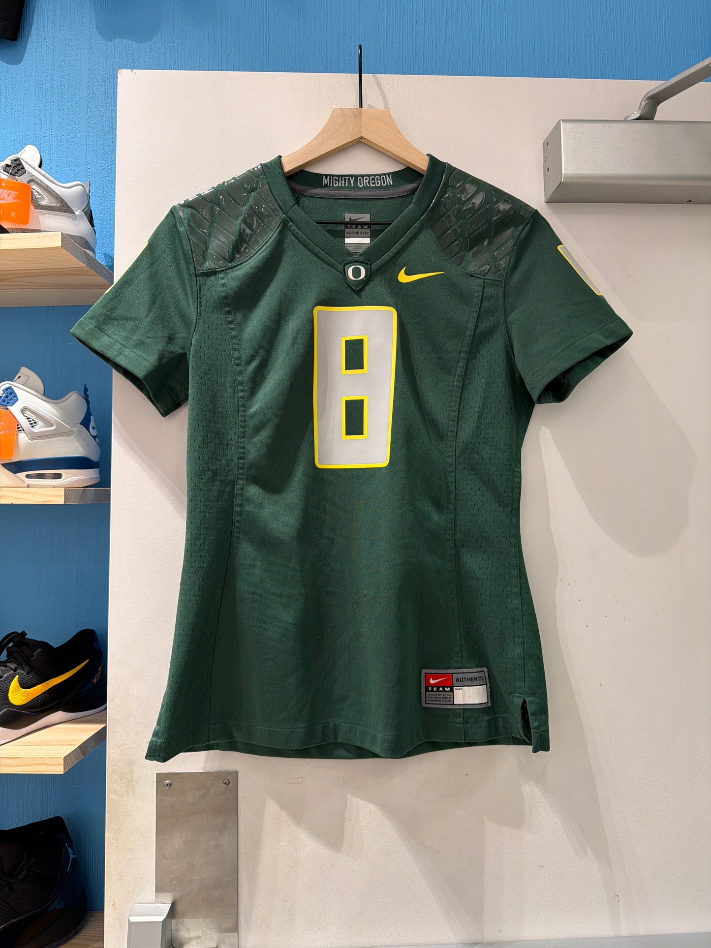 Oregon #8 Jersey (Women’s S)