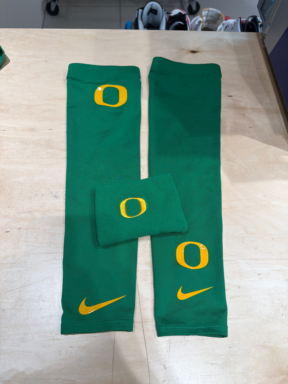 Oregon Team Issued Arm Band Bundle