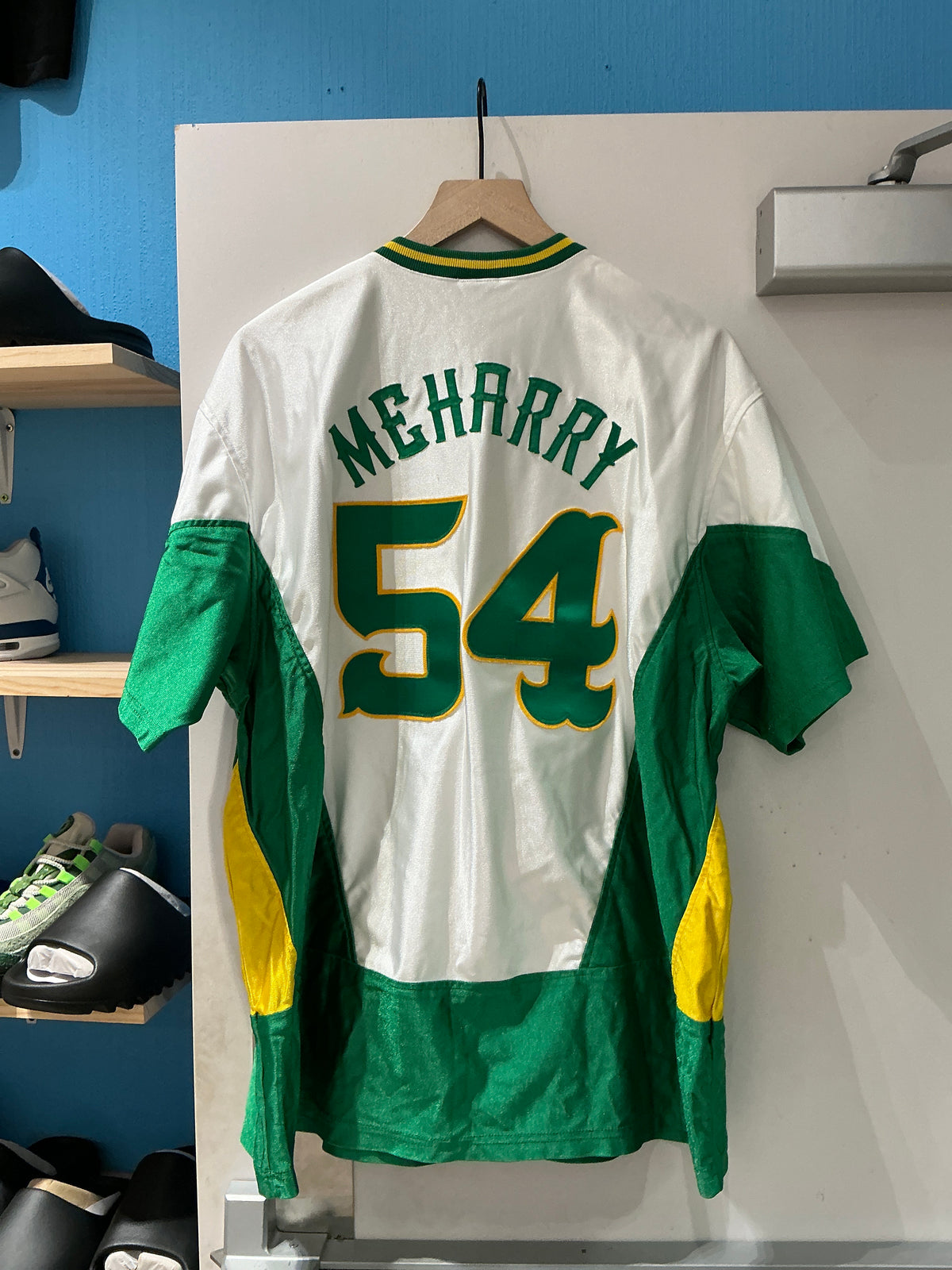 Oregon Ducks Team Issued Warm Up Pac-10 Jersey Meharry #54