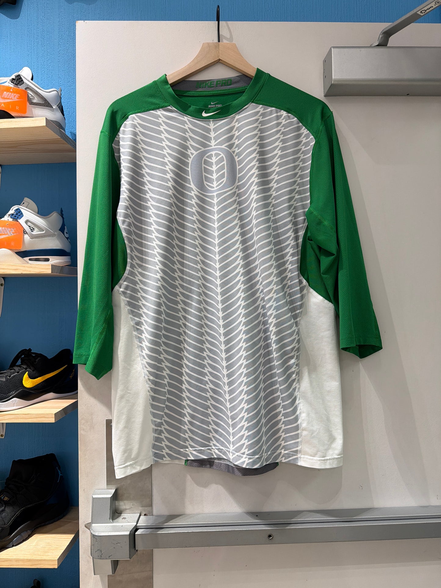Oregon Team Issued Nike Pro (XL)