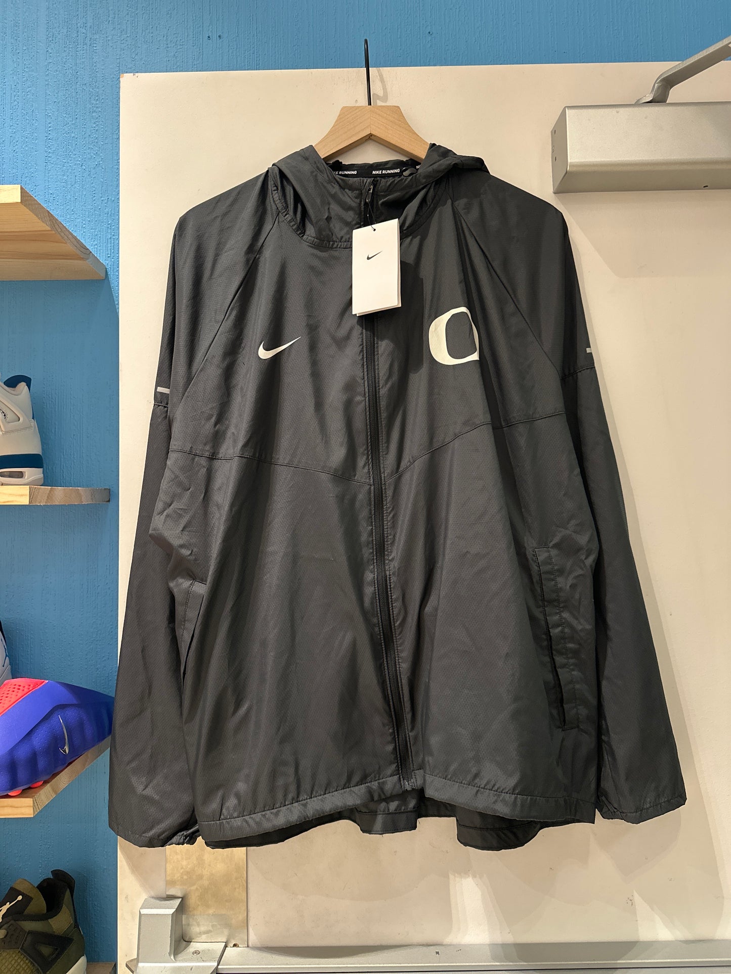 Oregon Team Issued Jacket New(XXL)