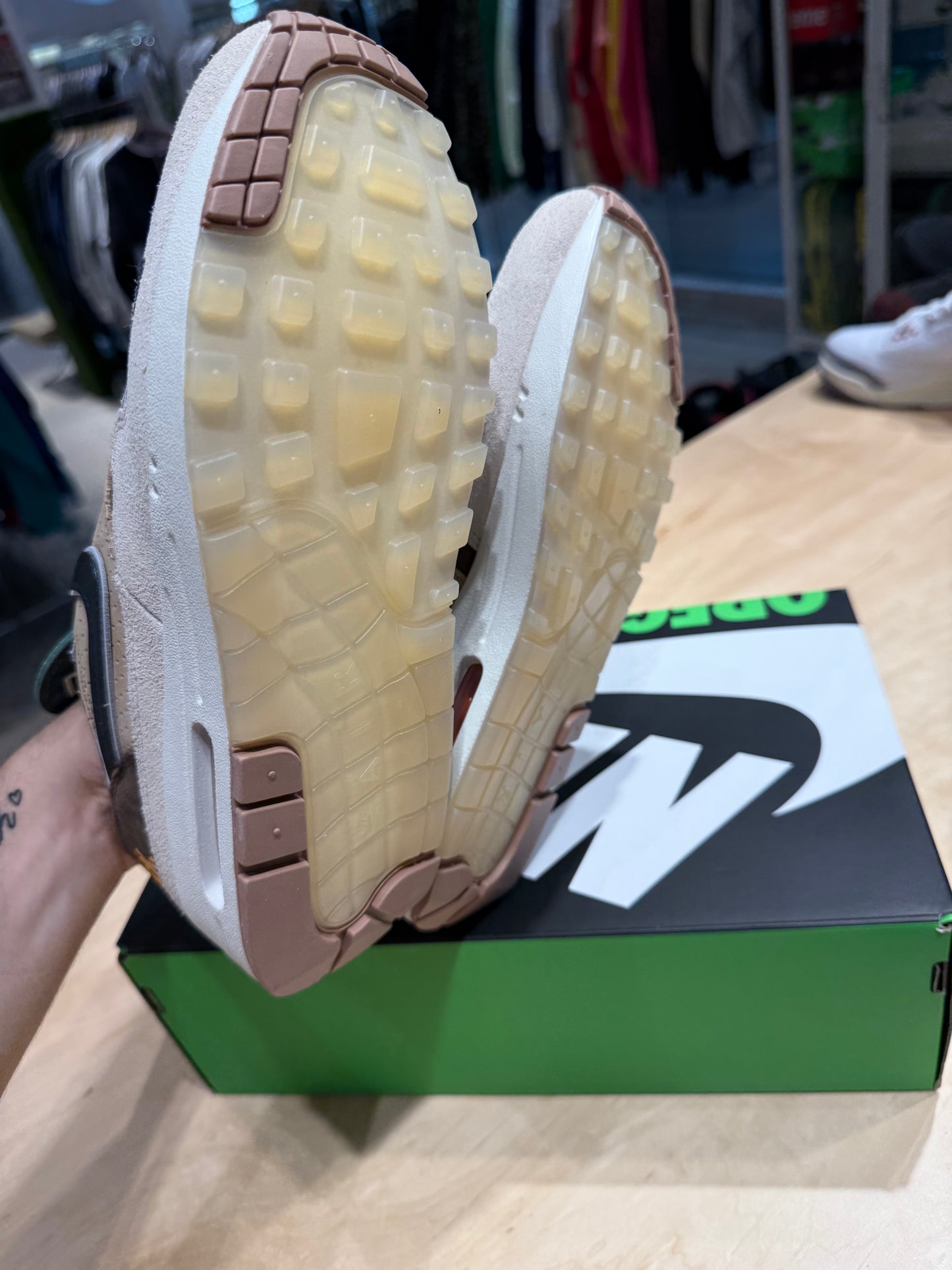 DOAF Oregon AirMax 1