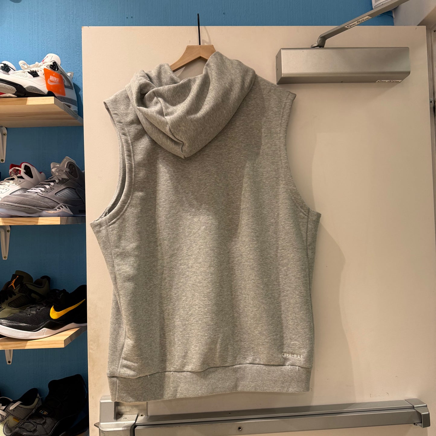 Oregon Ducks Gray Sleeveless Hoodie Team Issued