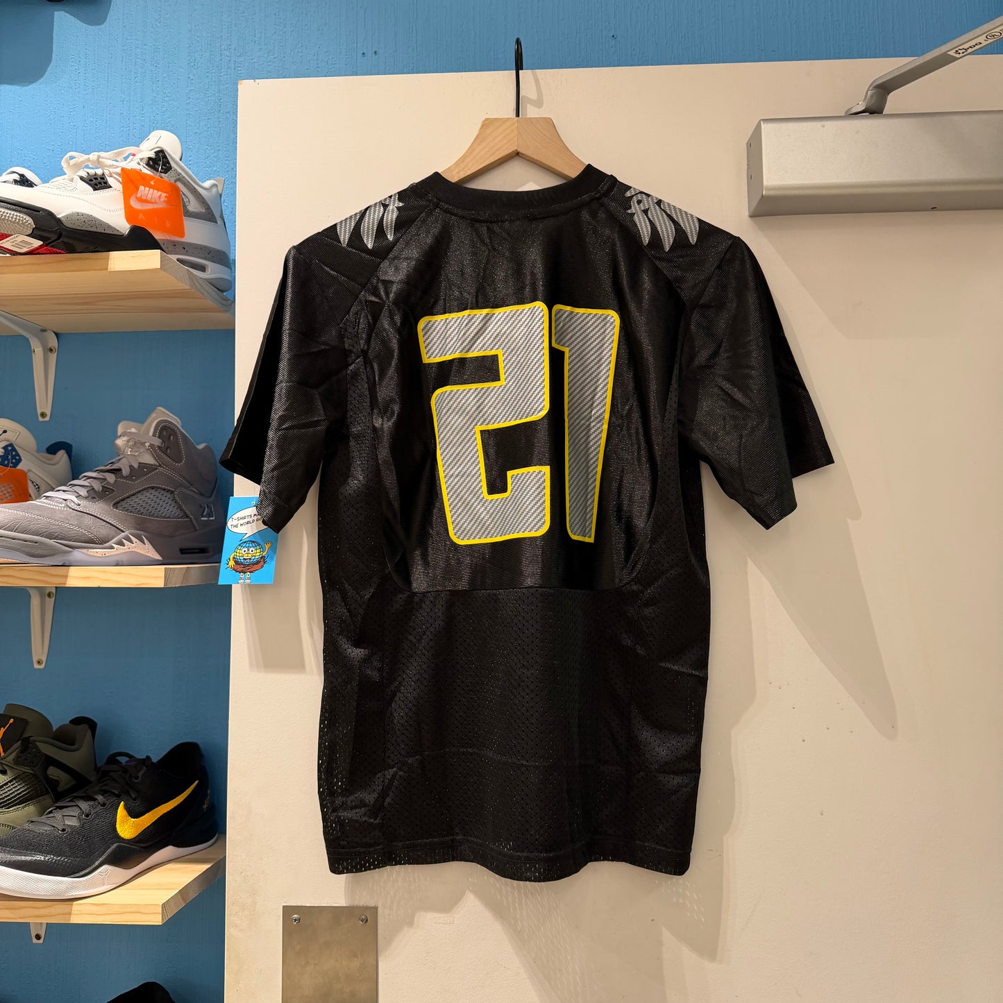 Oregon #21 Black Jersey (Youth S)