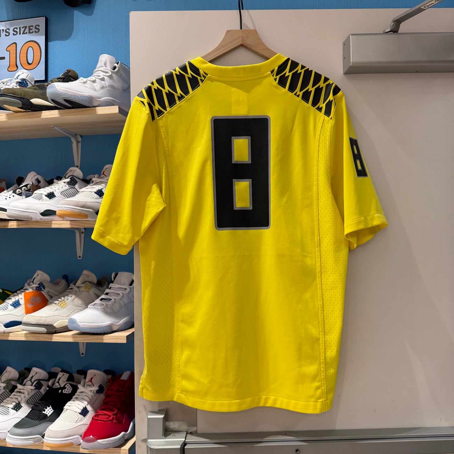 Oregon Yellow Jersey #8