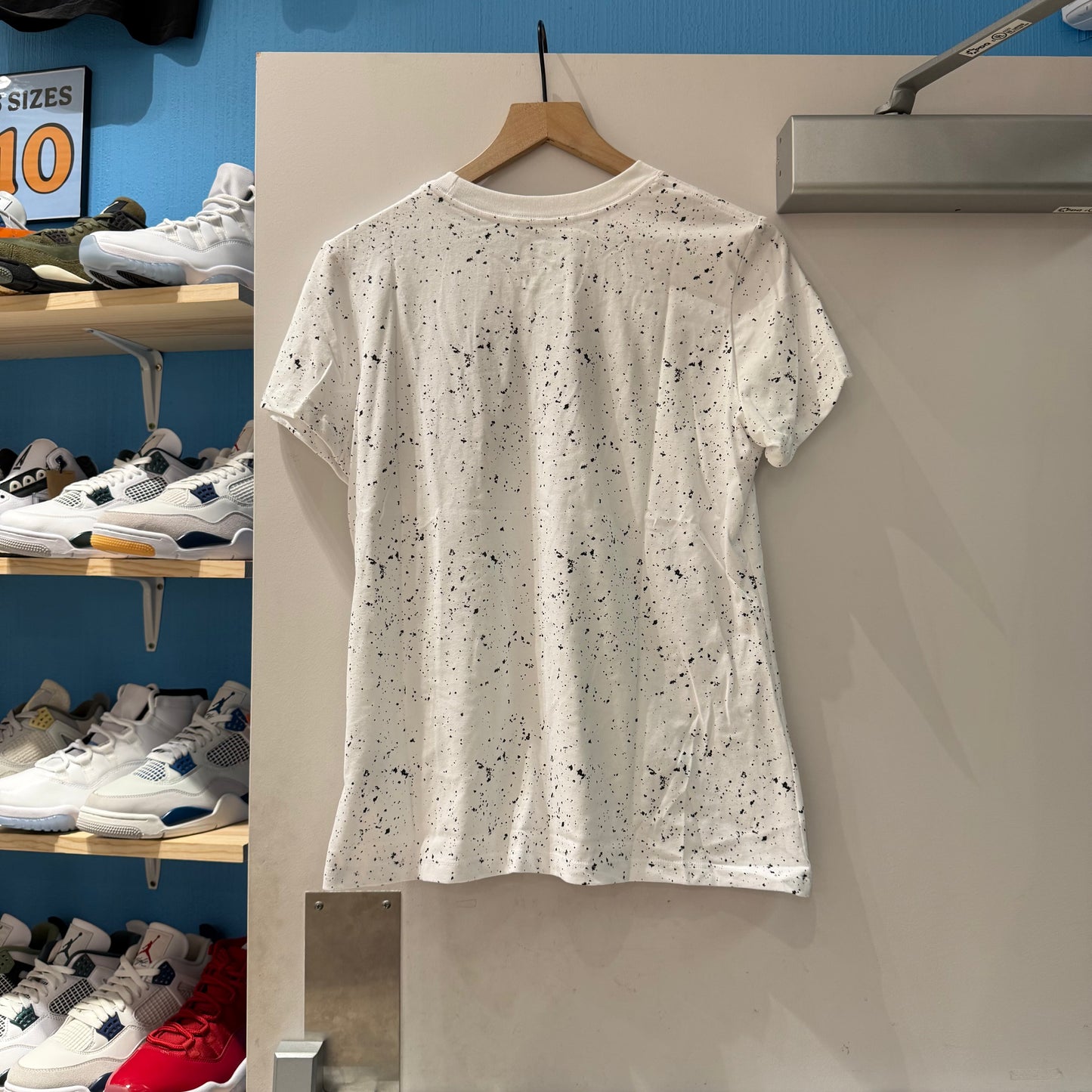Oregon Nike Egg Shell Tee New - M