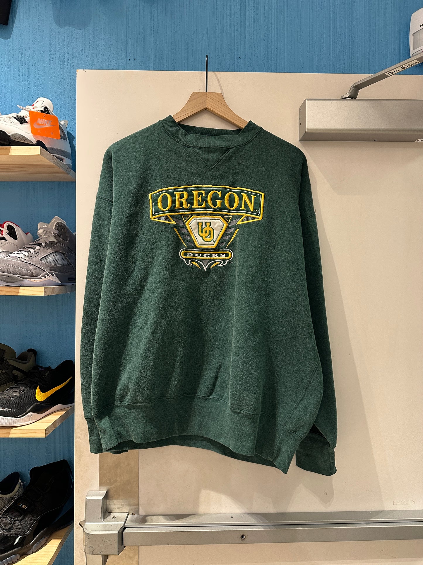 90s Oregon Ducks Embroidered Crew