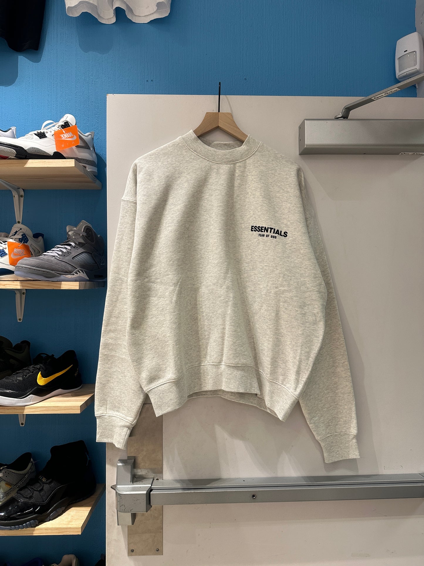 Light Oat Essential Crew