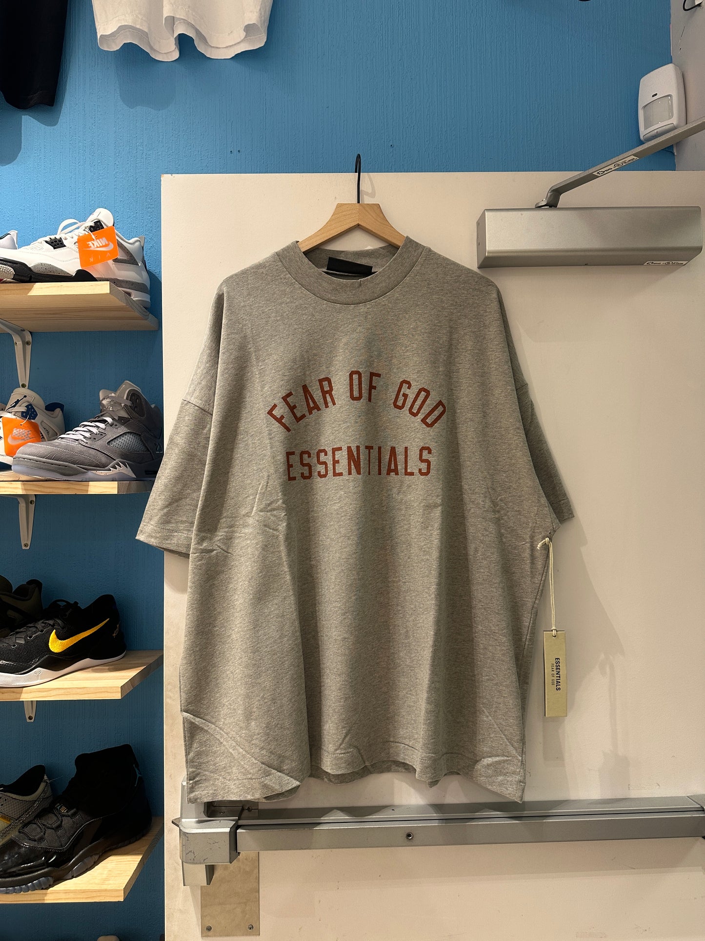 Dark Oat FOG Essentials Tee