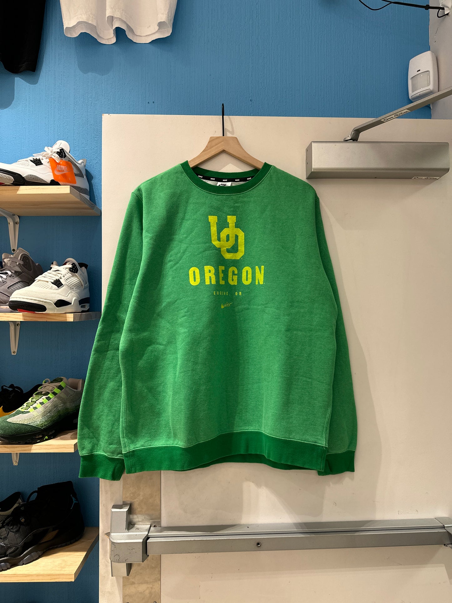 Green Oregon Crew Neck (L)