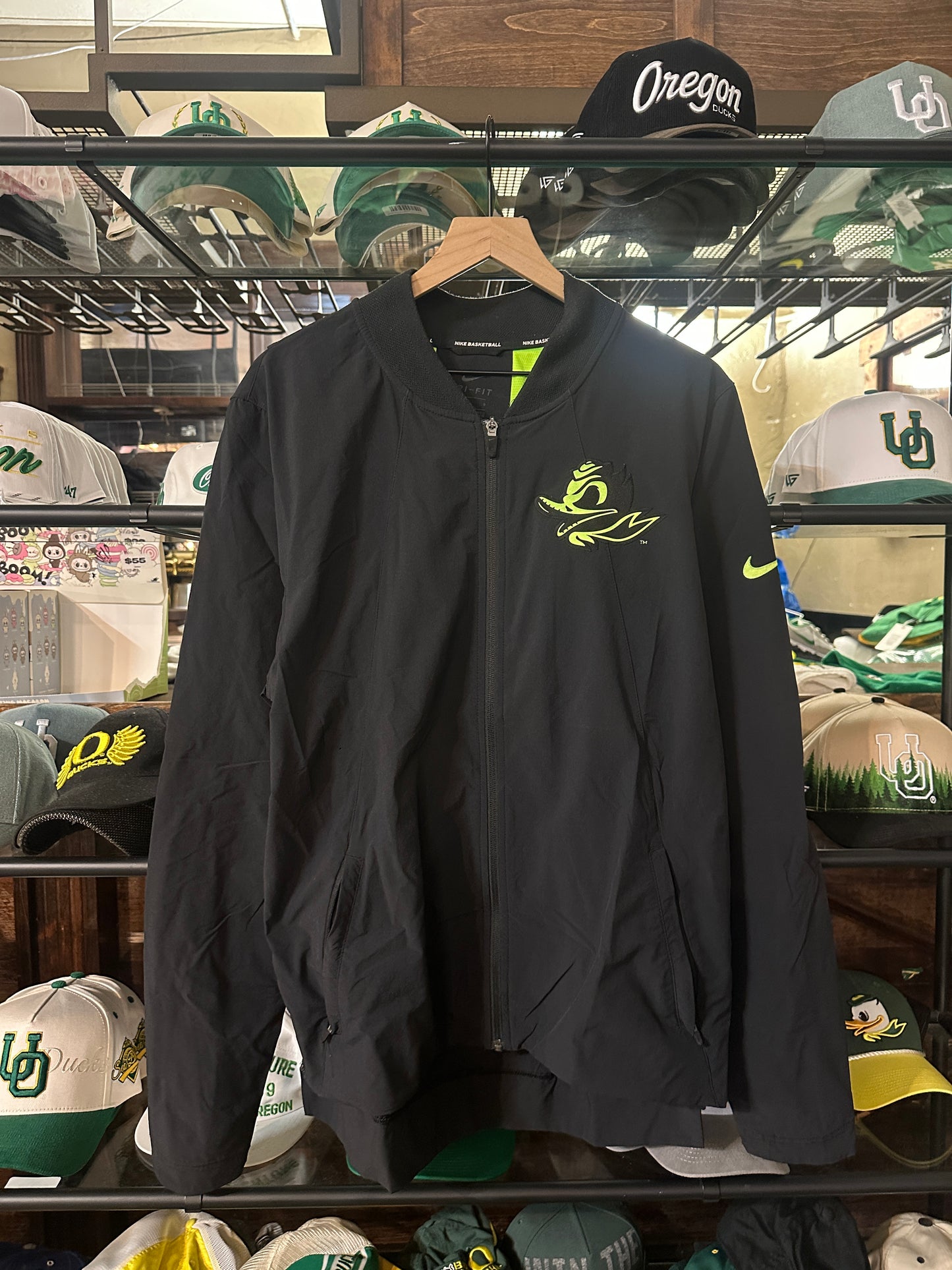 Oregon Player Issued Jacket(L)