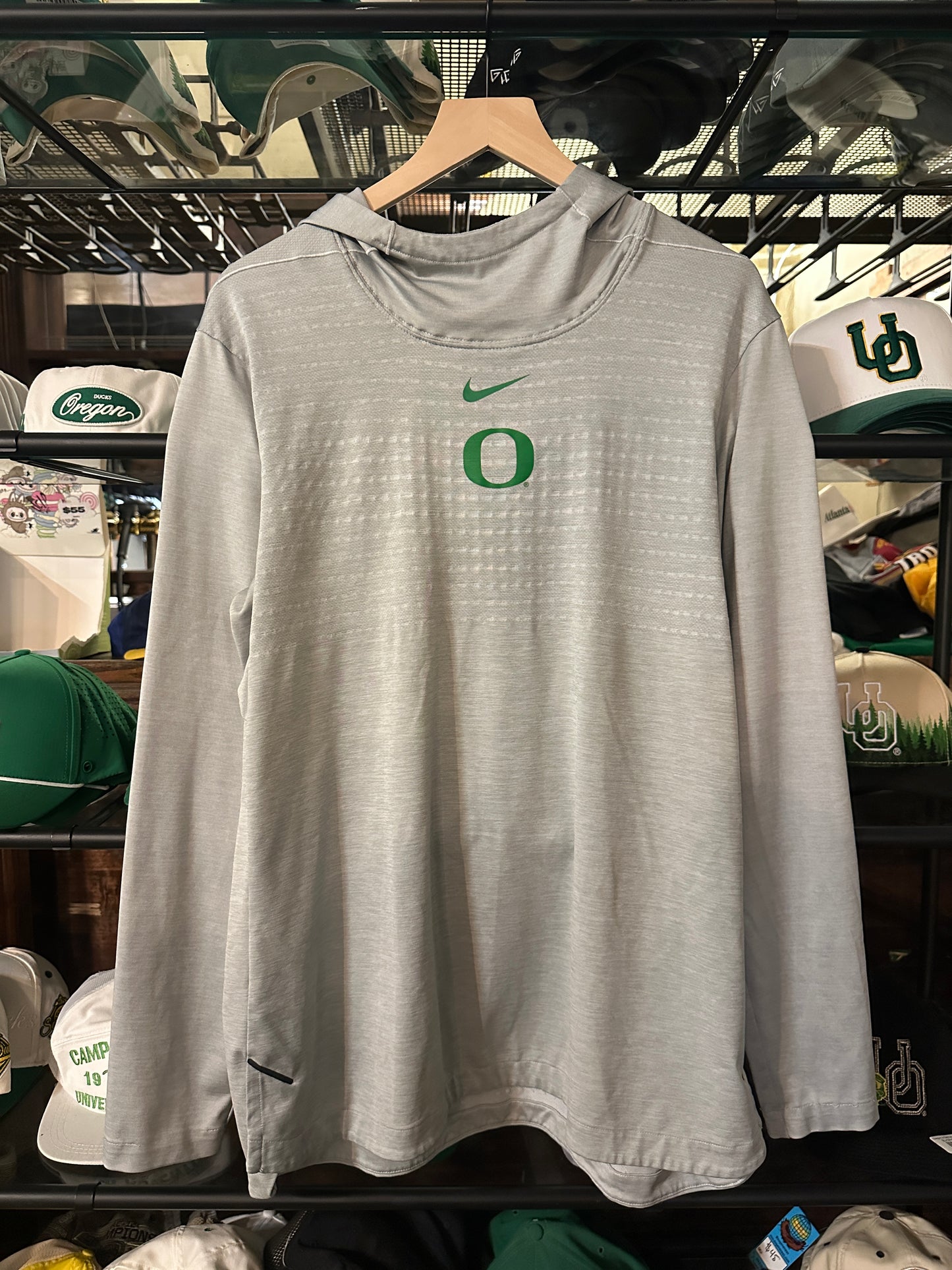 Oregon Grey Long Sleeve Team Issued ( L)