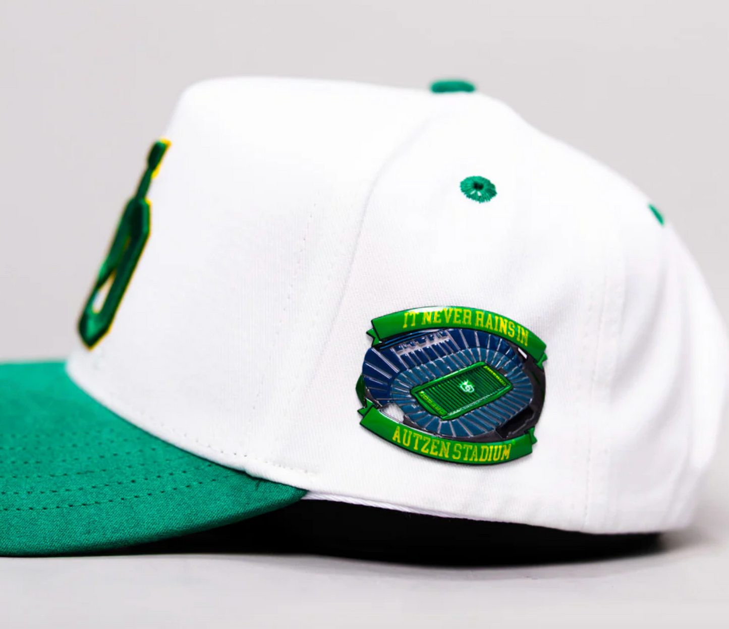 OREGON STADIUM PATCH/ WHITE/ GREEN SUEDE