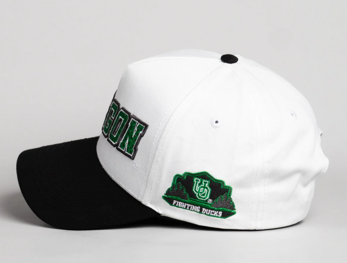 OREGON FLYING V / WHITE & BLACK CORDUROY WGH