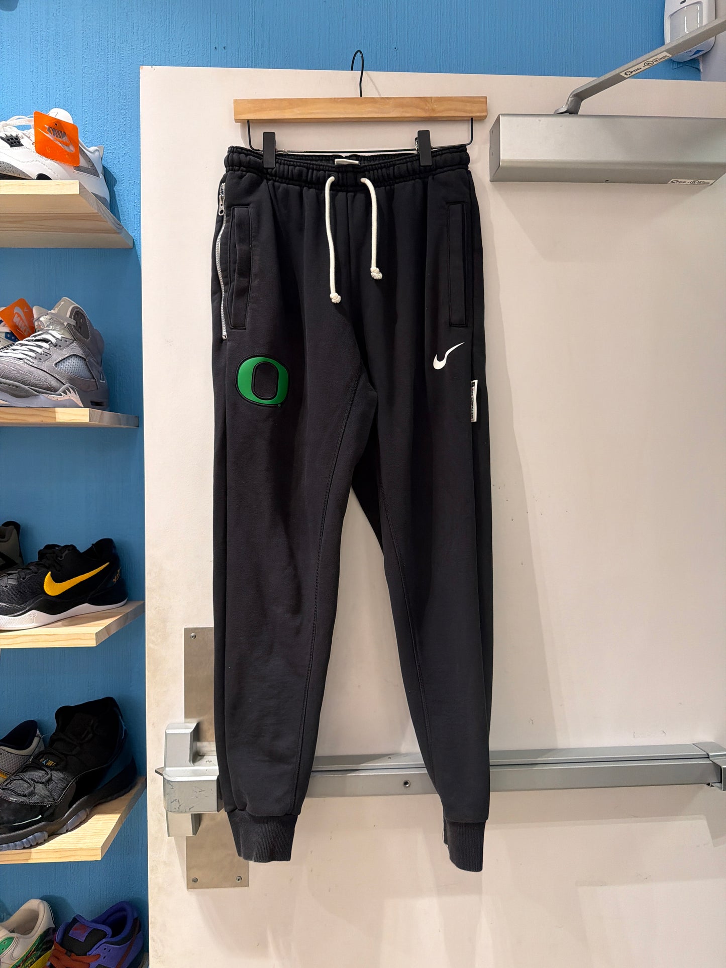 Oregon Nike Team Issued Sweats (S)