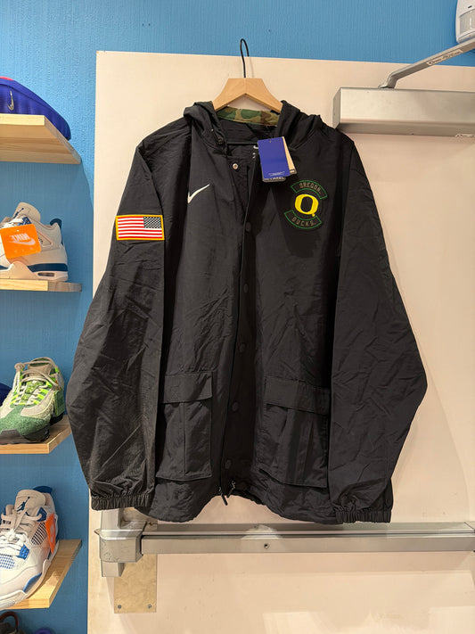 Oregon Team Issued Jacket New (2XL)