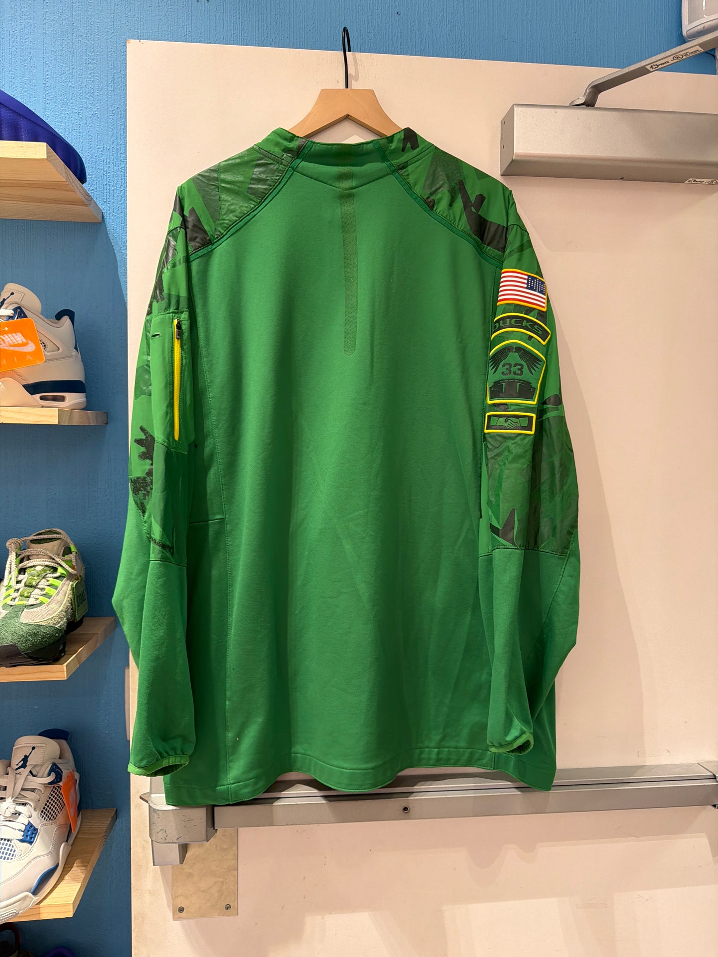 Oregon Team Issued Jacket (2XL)